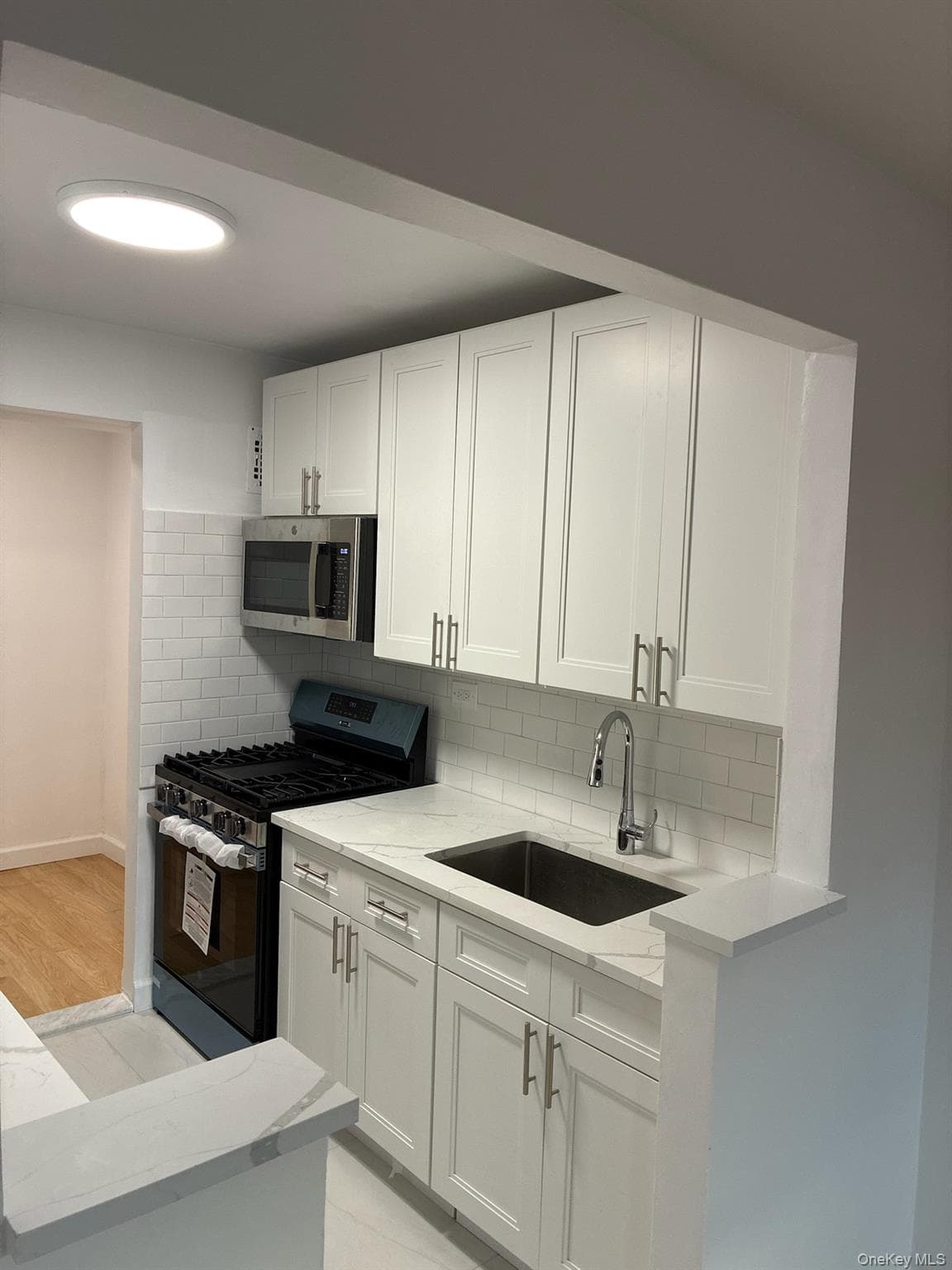 4200 Herkimer Place Unit: 7F thumbnail 6
