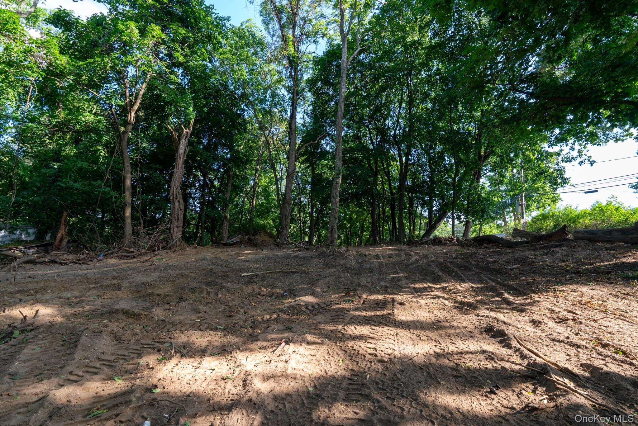 357 Smithtown Boulevard thumbnail 16