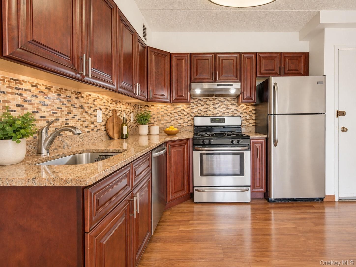 76-01 113th Street Unit: 6/D thumbnail 6