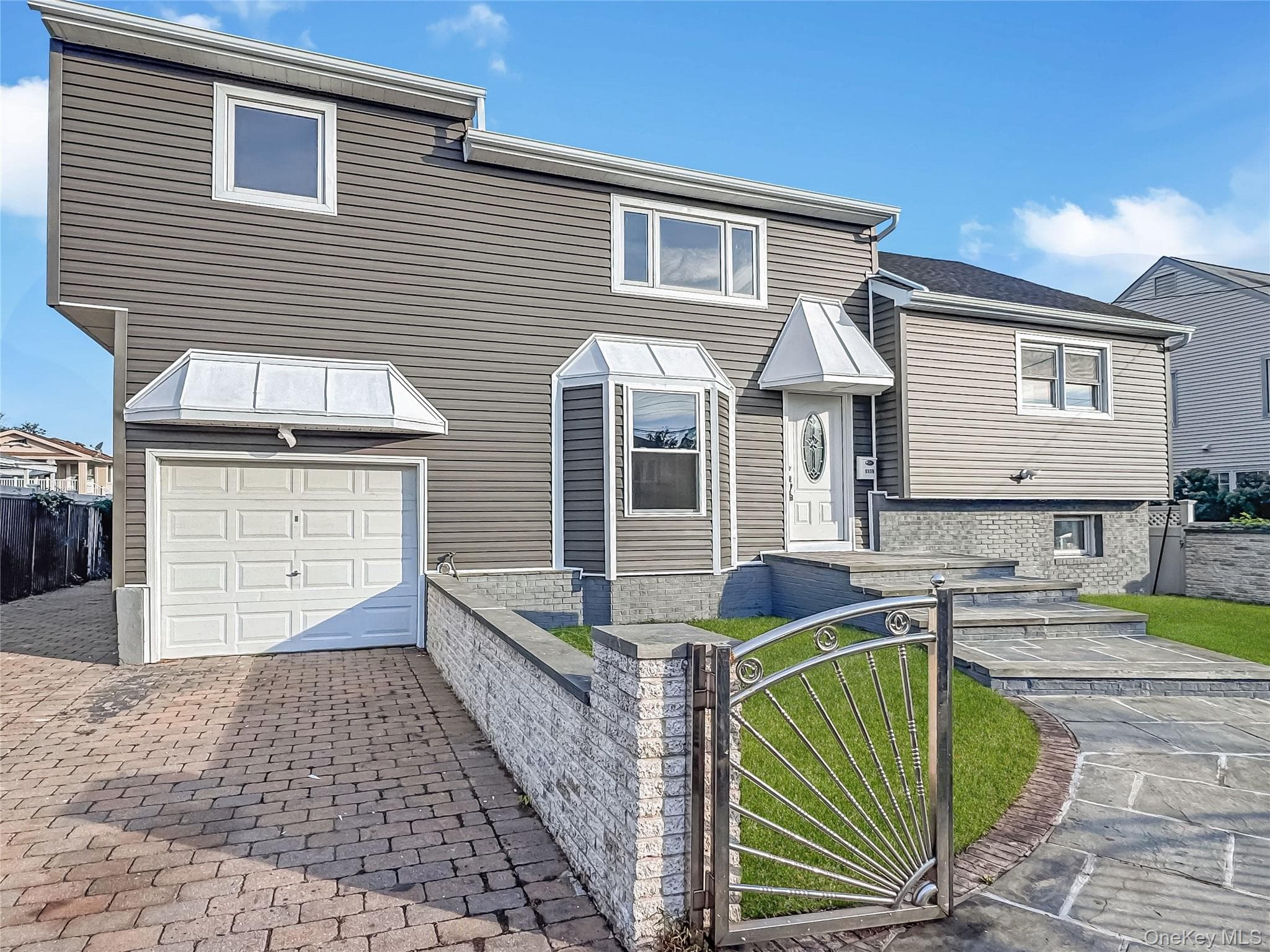 1115 Jackson Place thumbnail 2