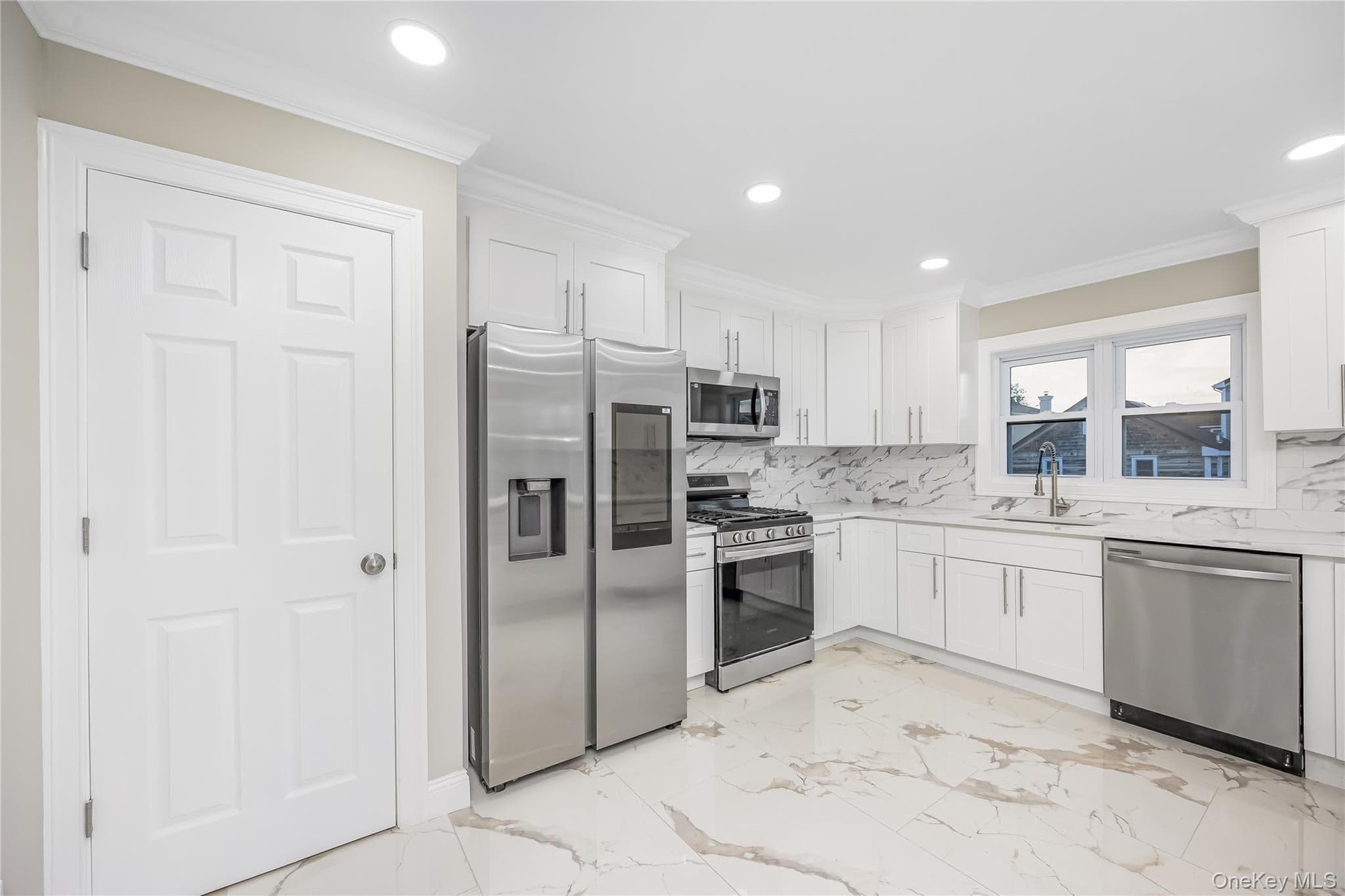 1115 Jackson Place thumbnail 11
