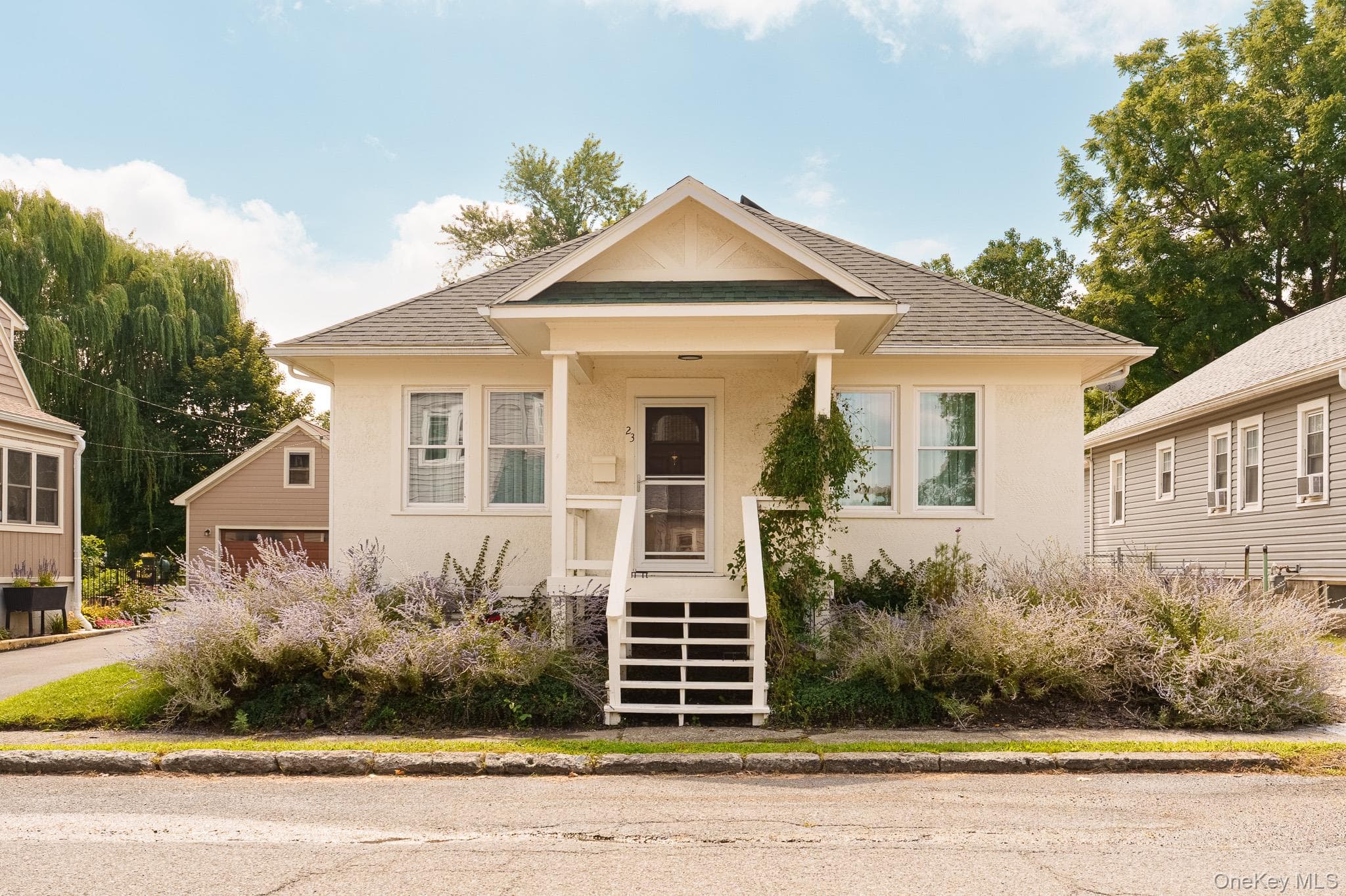 23 Janis Street, Hudson