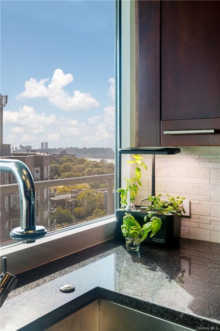 640 W 237th Street Unit: 12B thumbnail 12