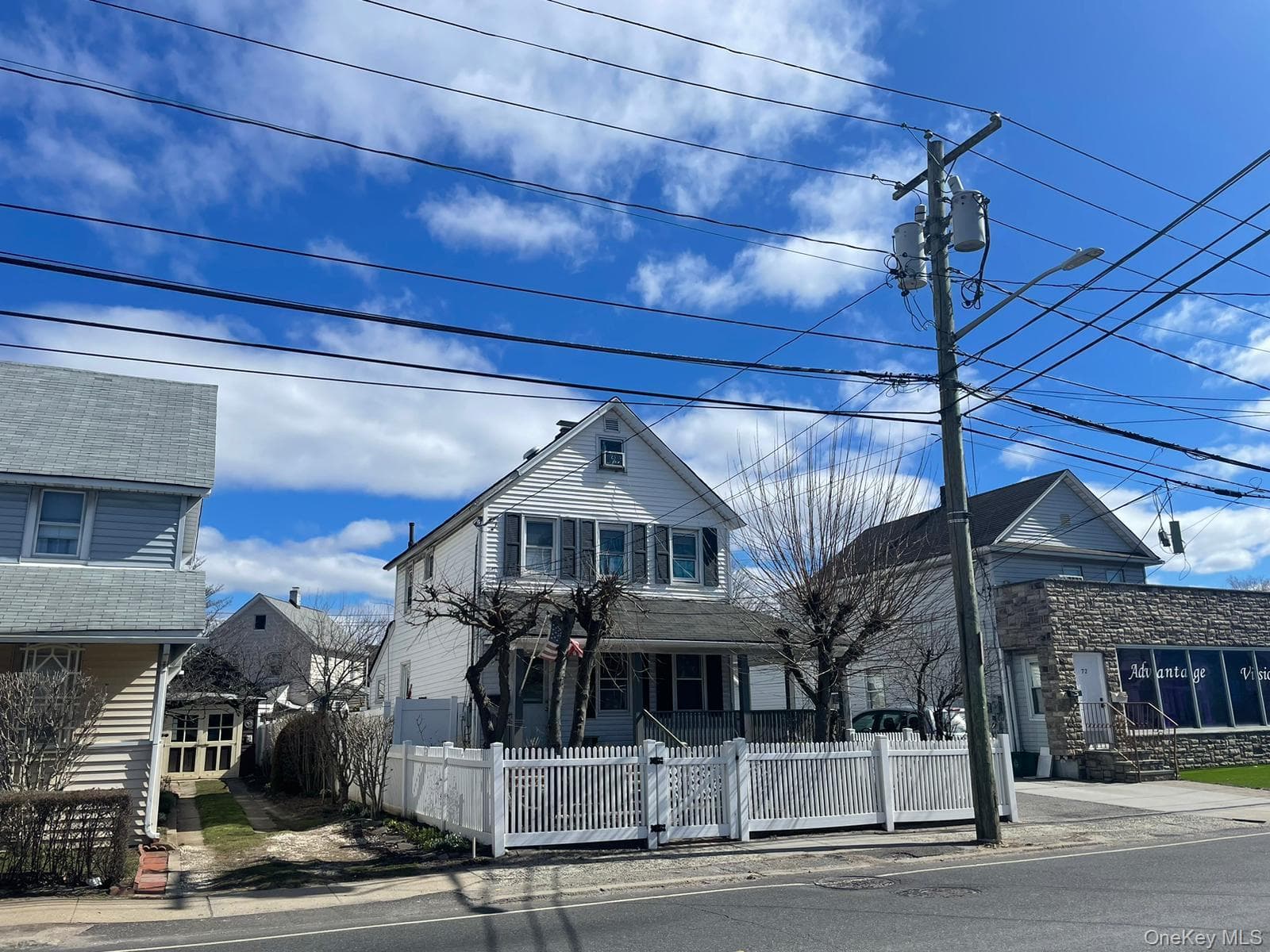 78 New Hyde Park Road, Franklin Square