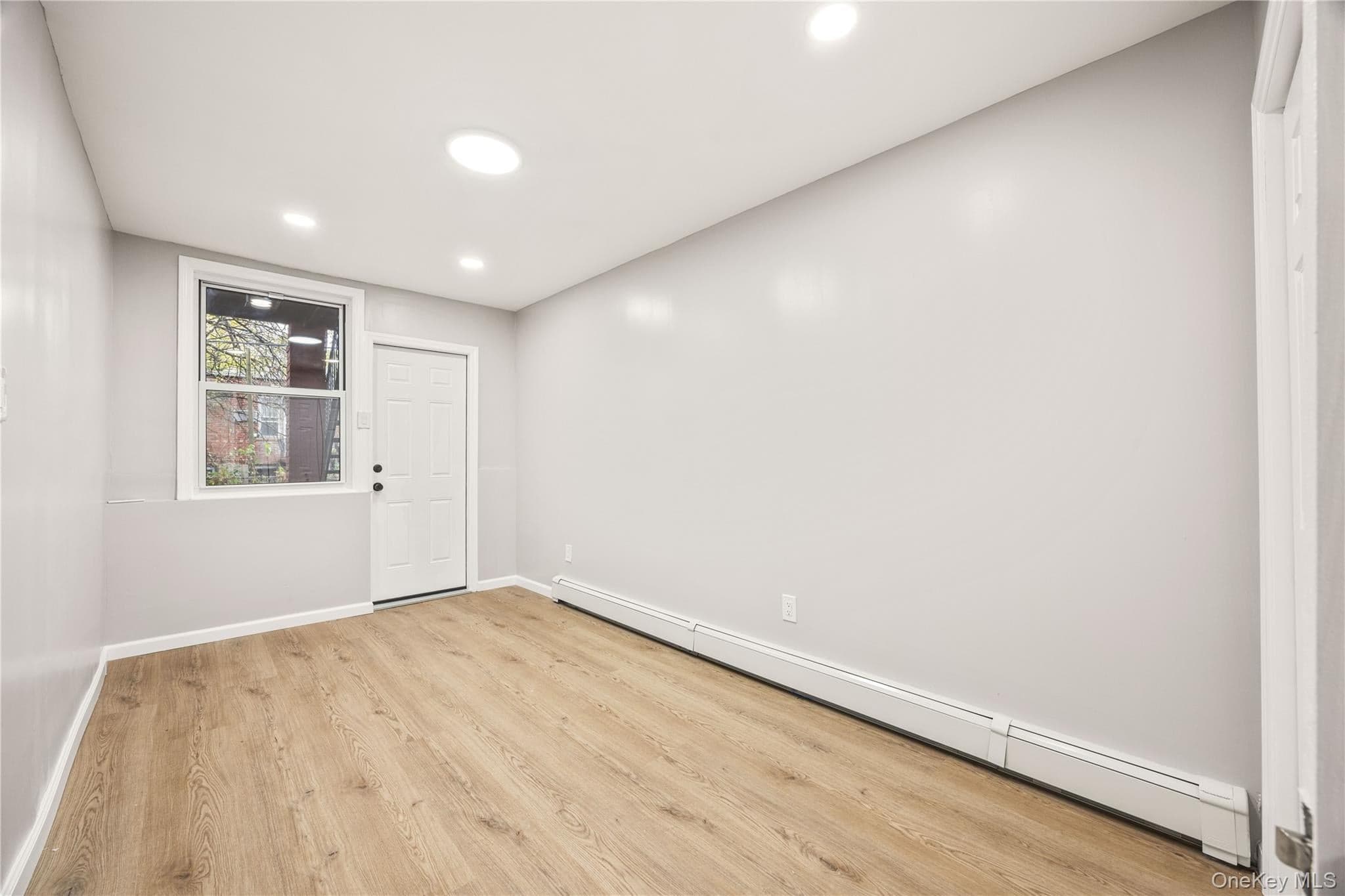 688 Remsen Avenue thumbnail 28