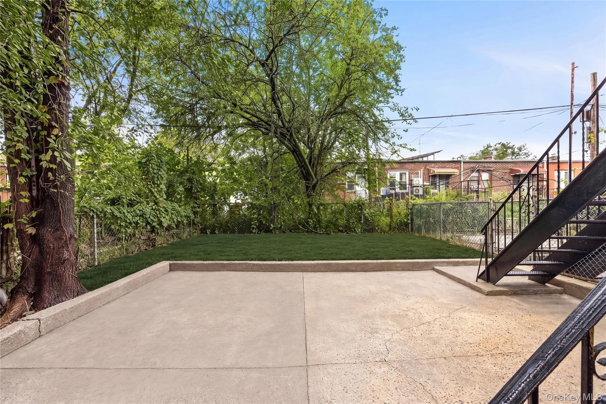 688 Remsen Avenue thumbnail 36
