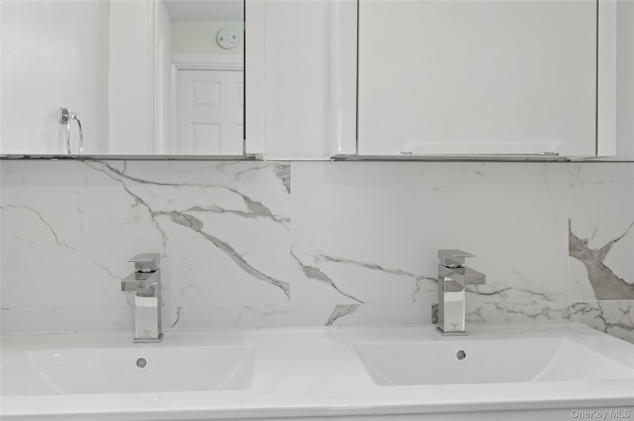 166-26 Powells Cove Boulevard Unit: 3D thumbnail 15