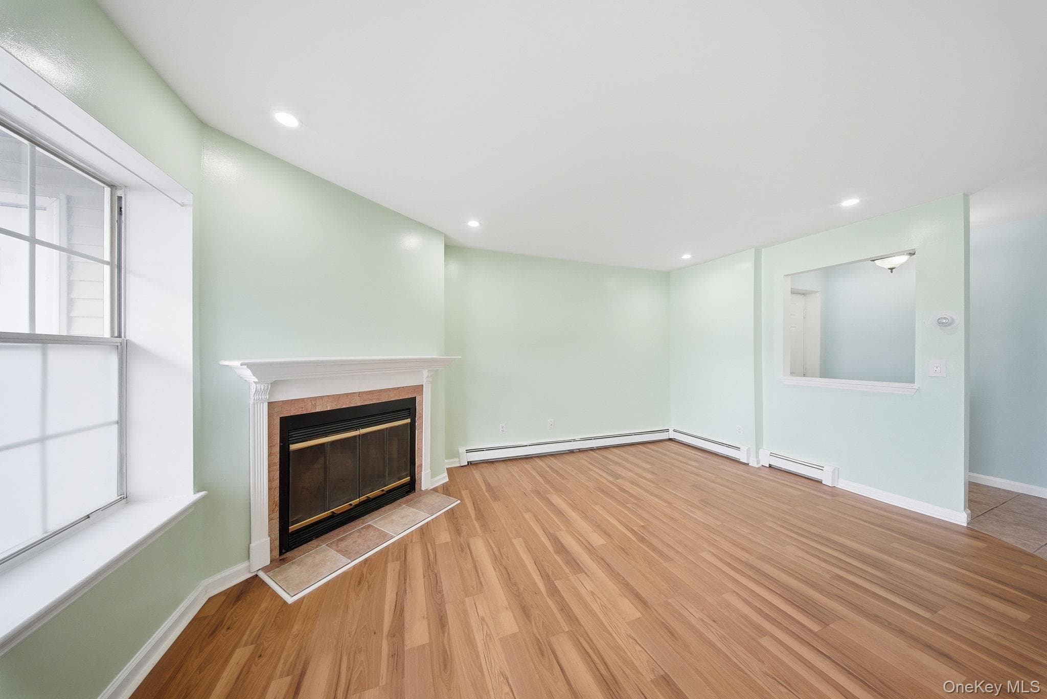 18 Lexington Hill Unit: 8 thumbnail 5