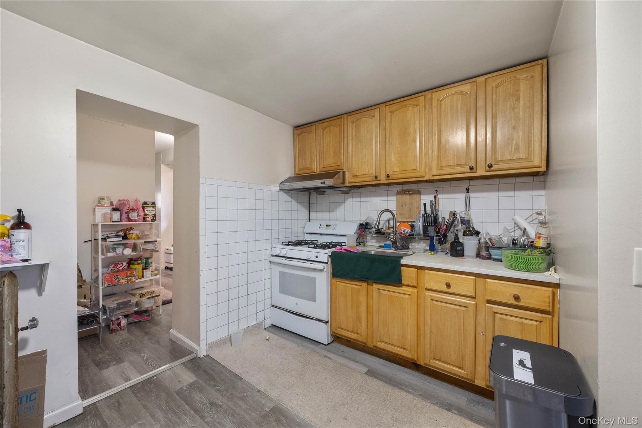 2412 Grand Avenue thumbnail 11