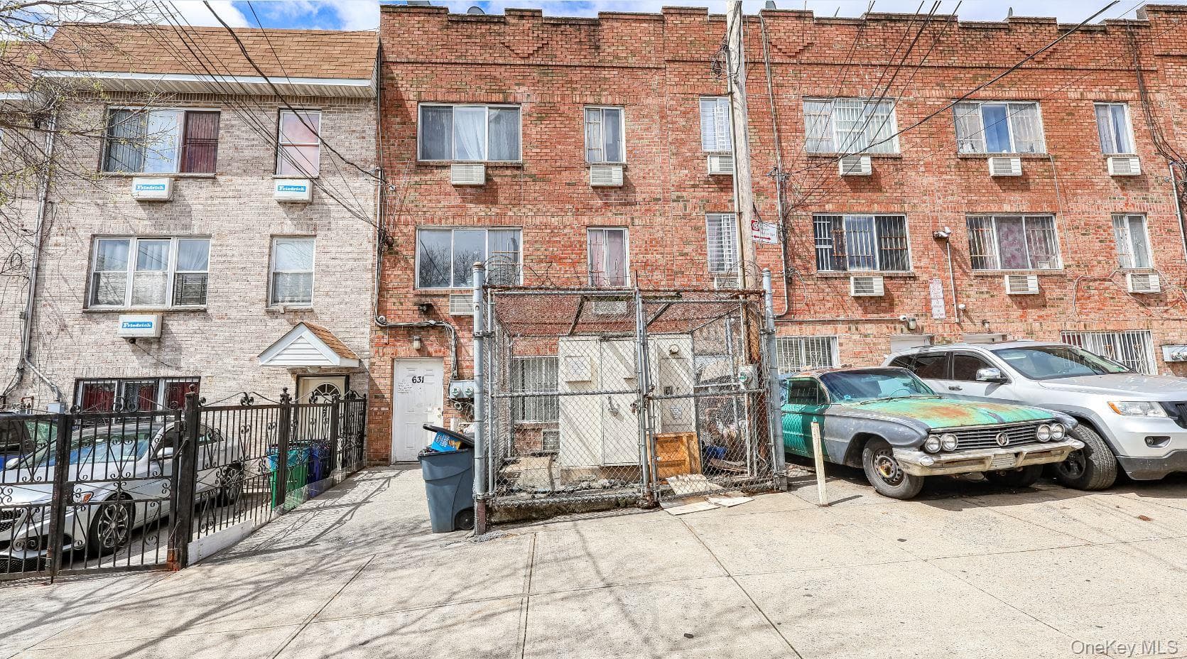 631 Coster Street thumbnail 2