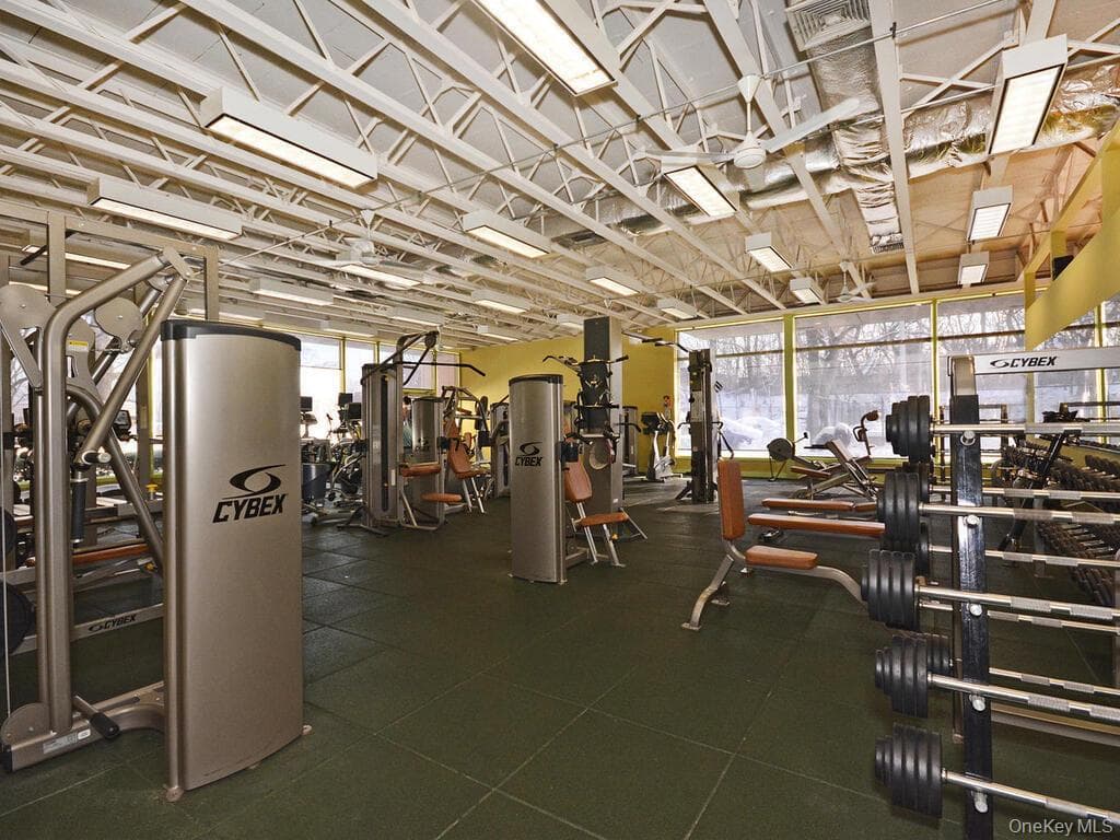 5800 Arlington Avenue Unit: 7L thumbnail 11