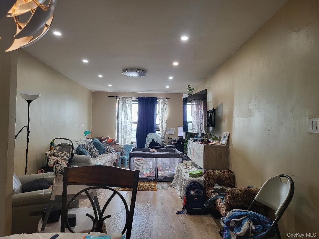 202-35 Foothill Avenue Unit: A42 thumbnail 2