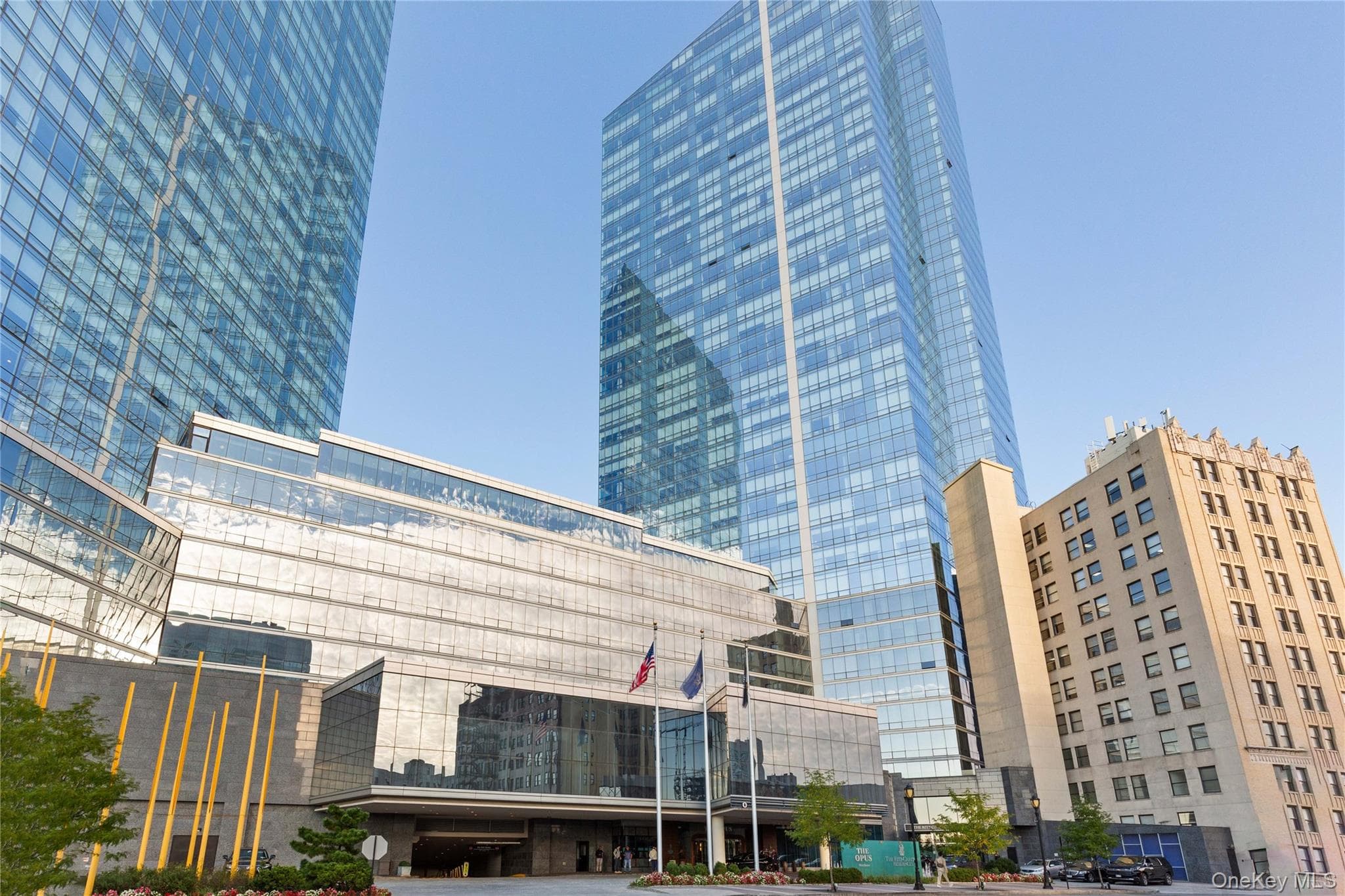 1 Renaissance Square Unit: 33G (V7G), White Plains
