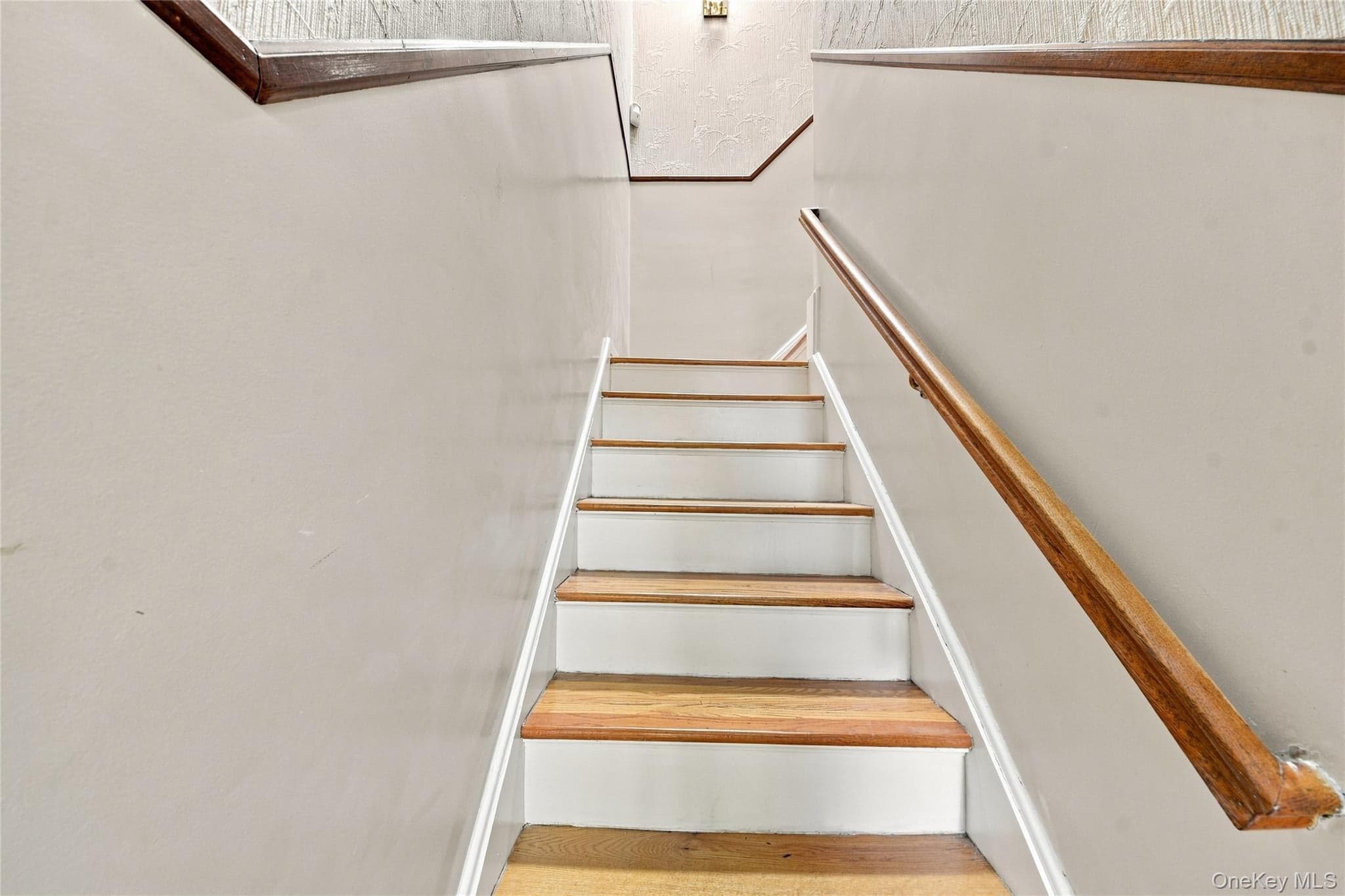1812 Fowler Avenue Unit: 2 thumbnail 16