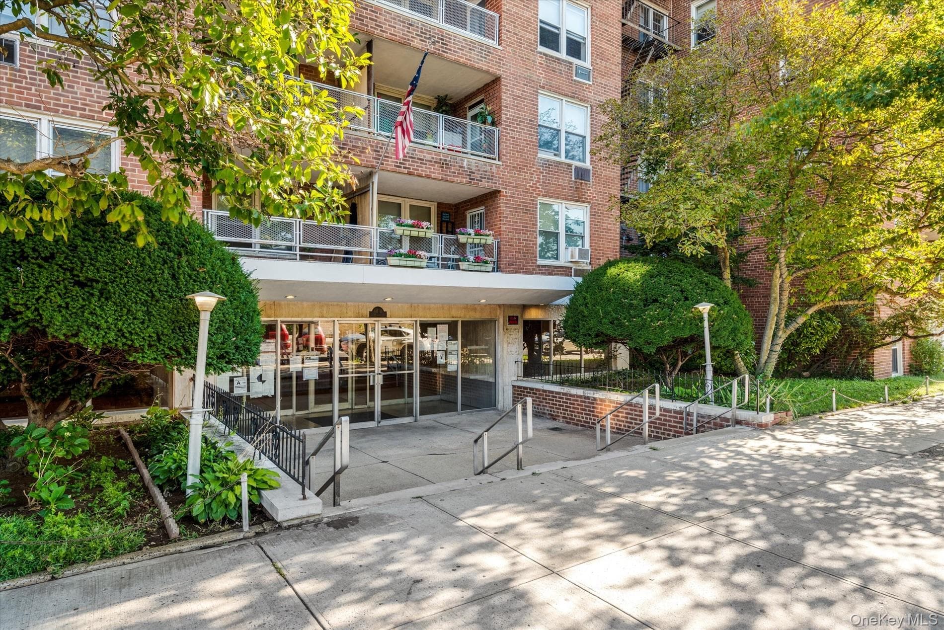 60-11 Broadway Unit: 4N, Woodside