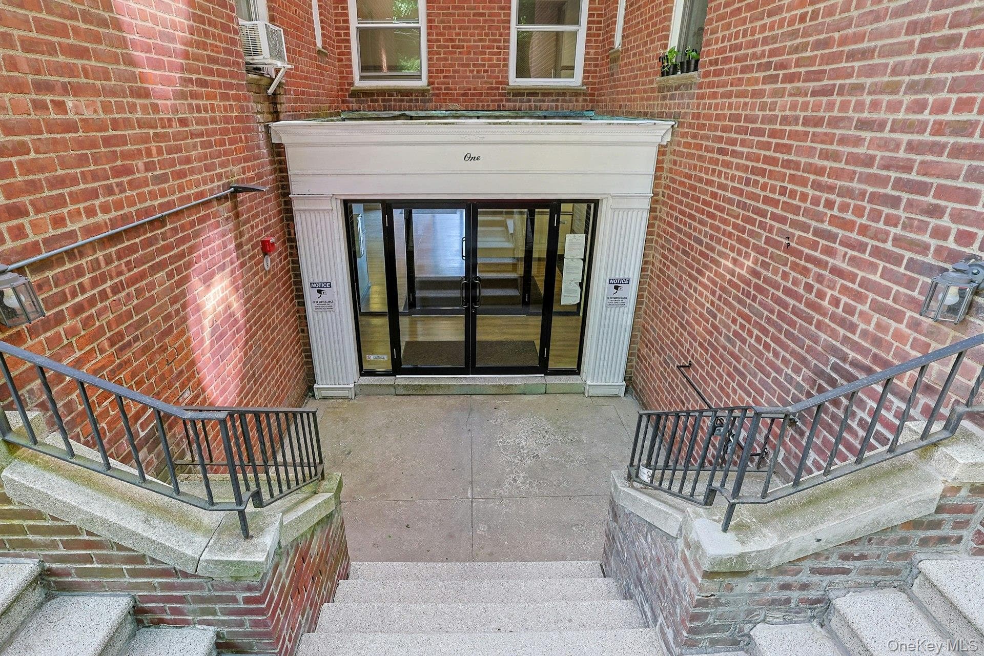 1 Hawley Terrace Unit: 2A thumbnail 2