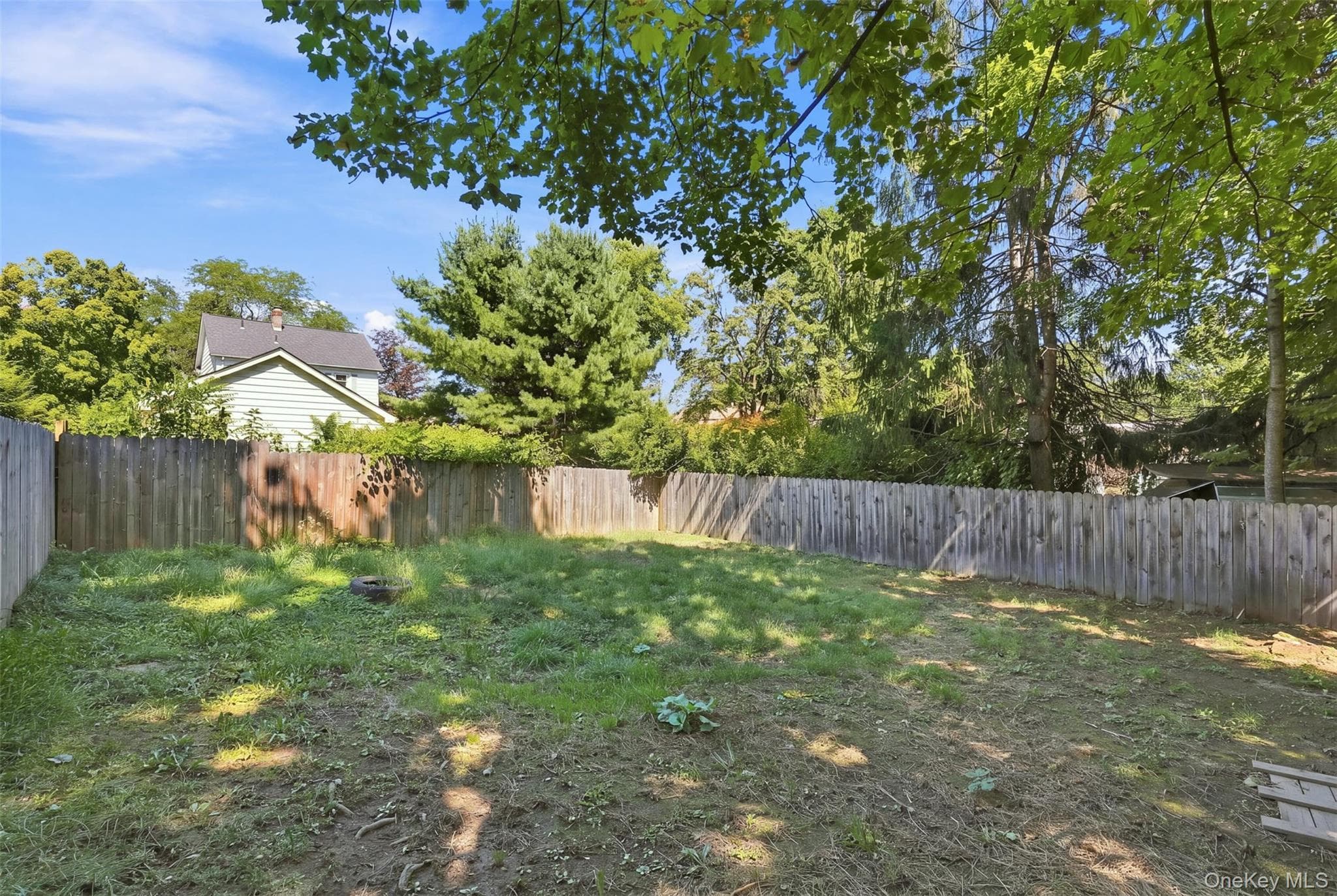 116 E Cedar Street thumbnail 23