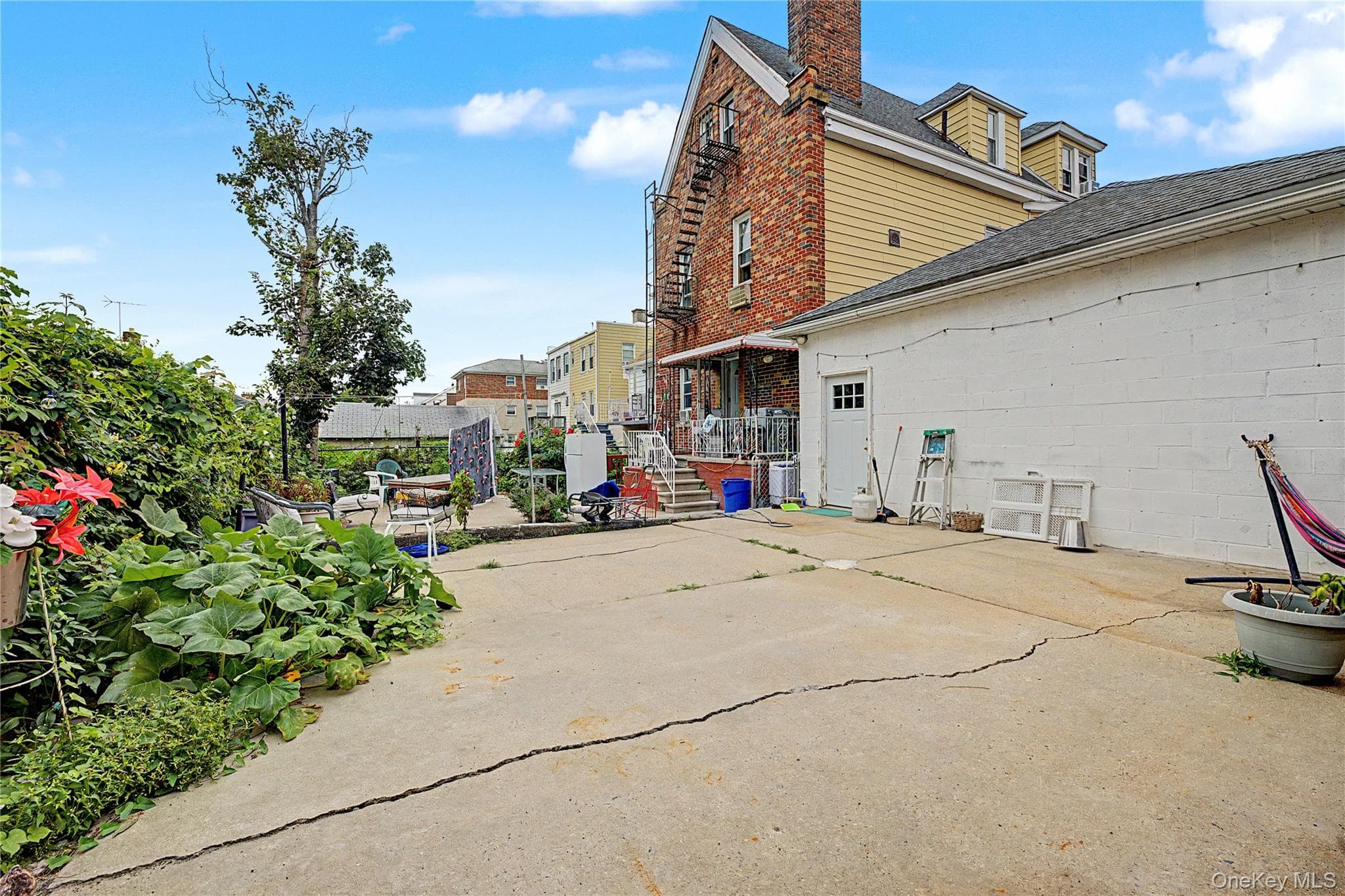 1913 Bogart Avenue thumbnail 2