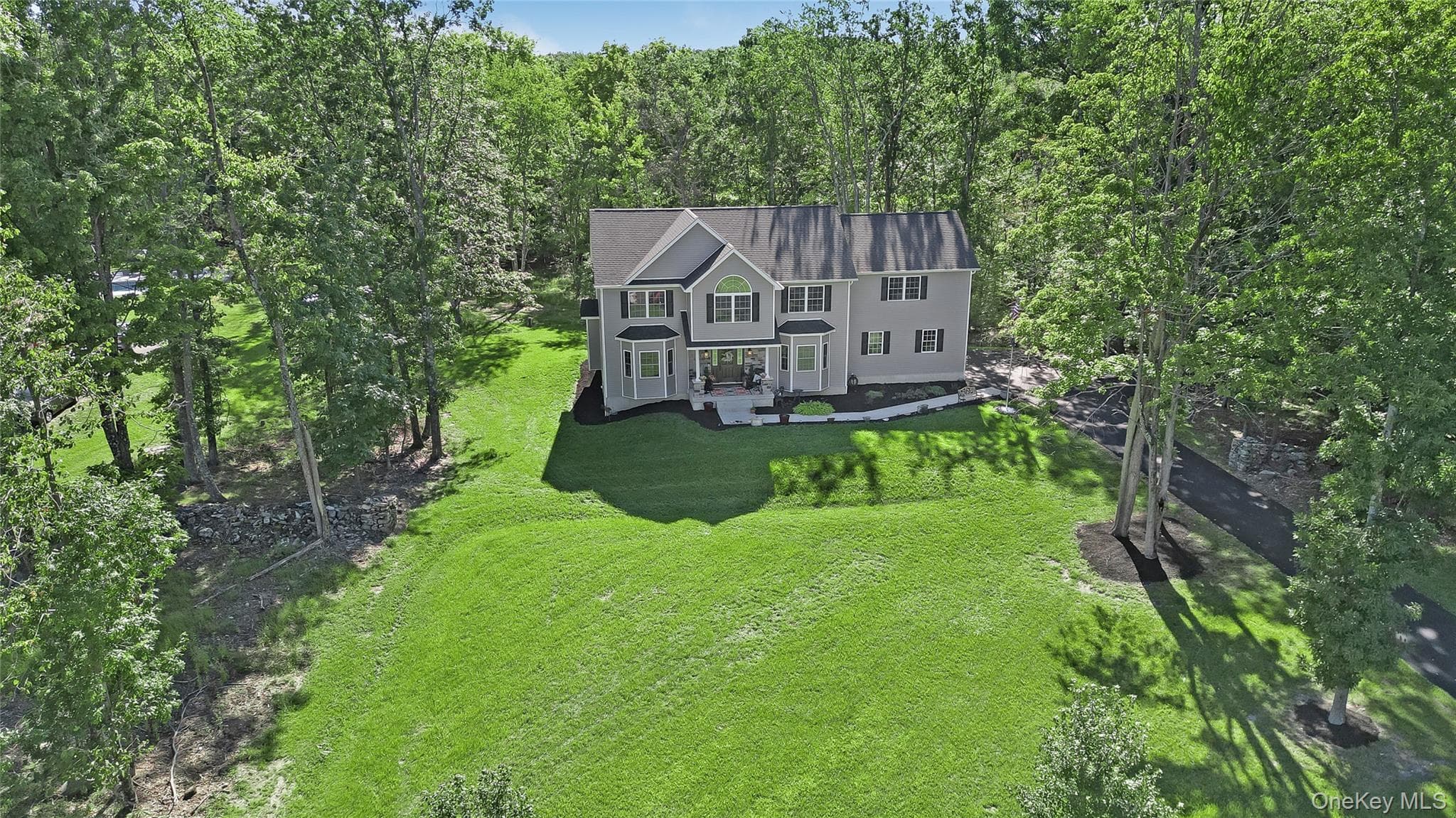 112 Elise Drive thumbnail 6