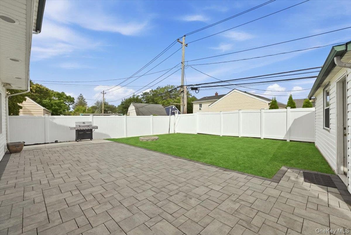 119 Periwinkle Road thumbnail 24