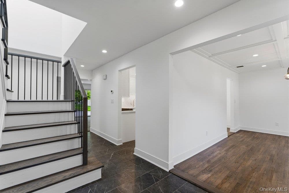 185 Harvard Drive thumbnail 11