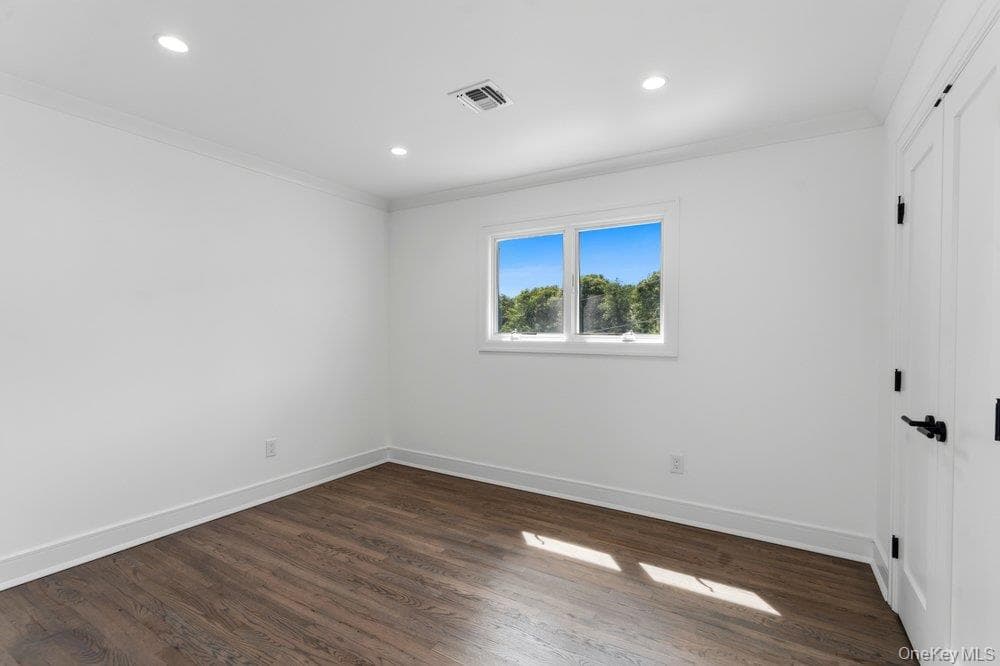185 Harvard Drive thumbnail 21
