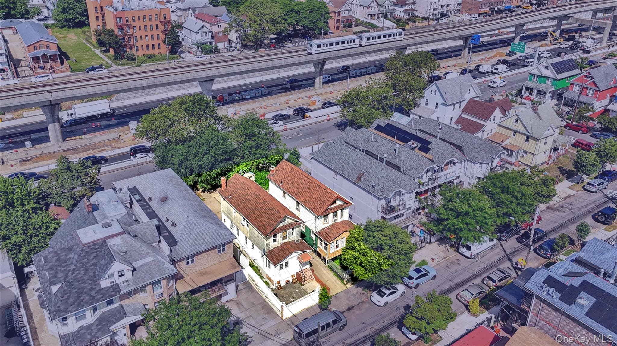 9722 Remington Street thumbnail 4