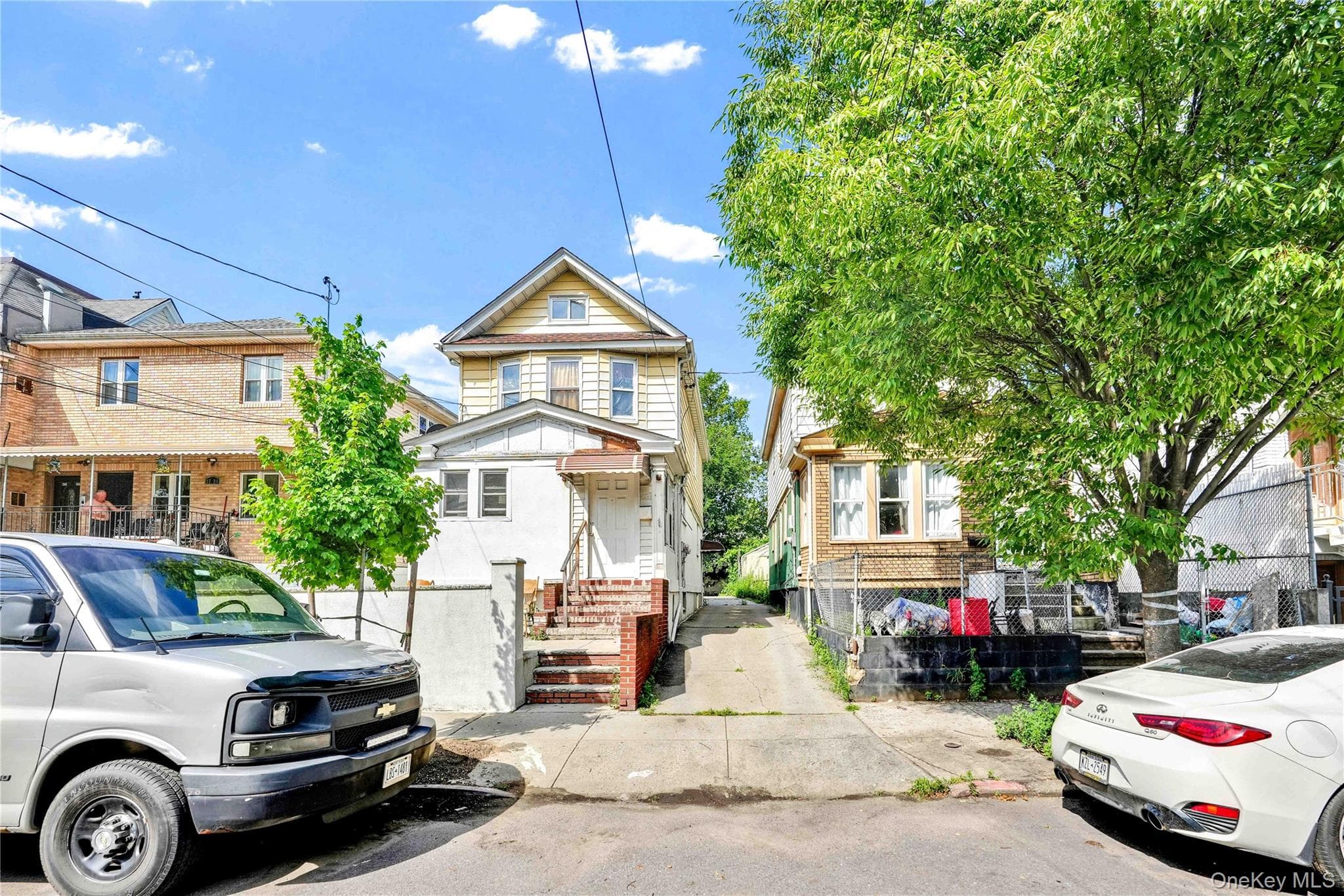 9722 Remington Street thumbnail 2