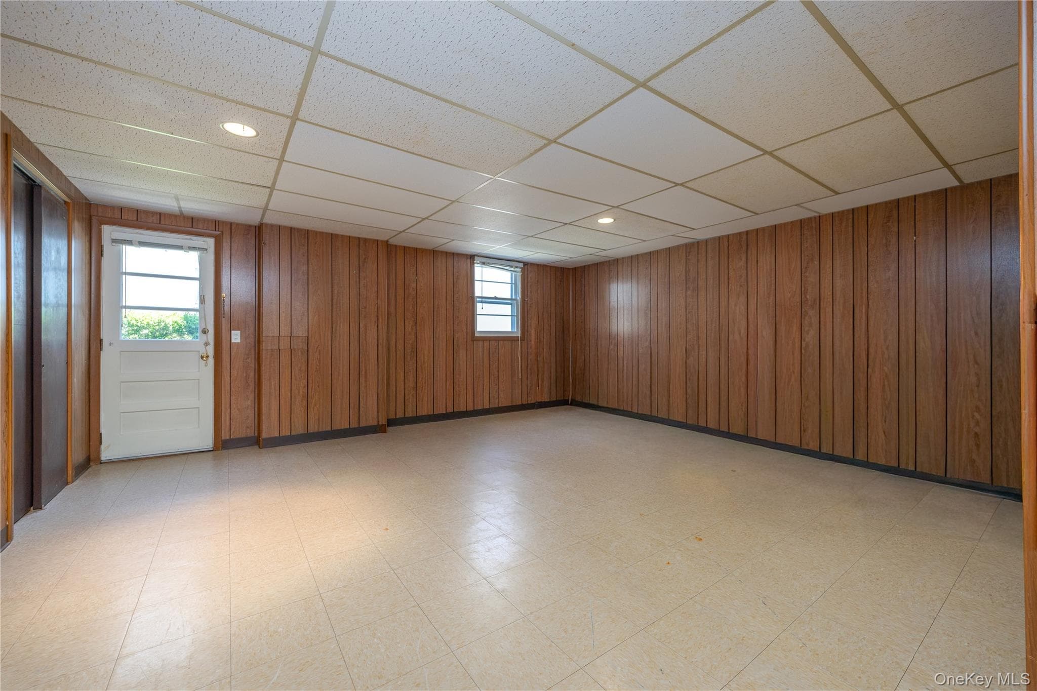 28 Hall Avenue thumbnail 26