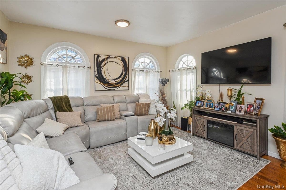 1065 Stell Place thumbnail 18