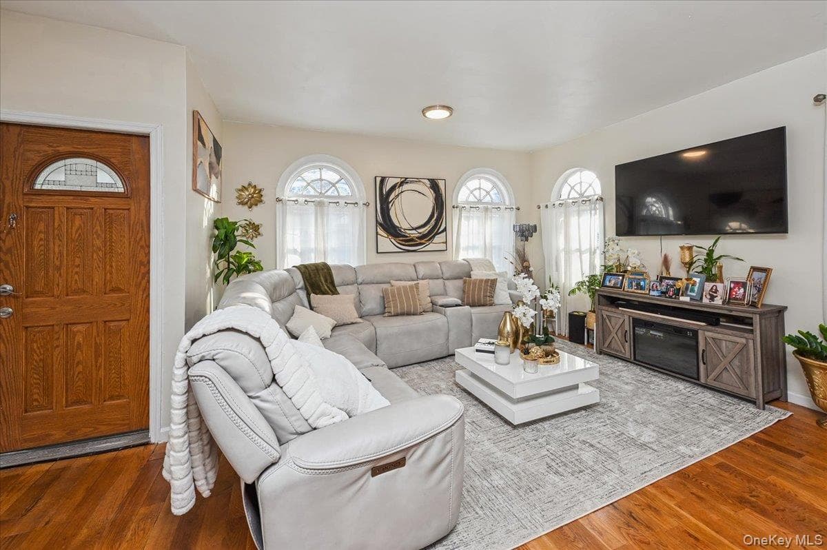1065 Stell Place thumbnail 19