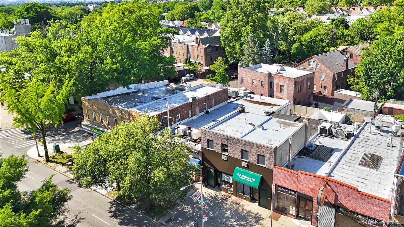 107-17 Metropolitan Avenue thumbnail 31