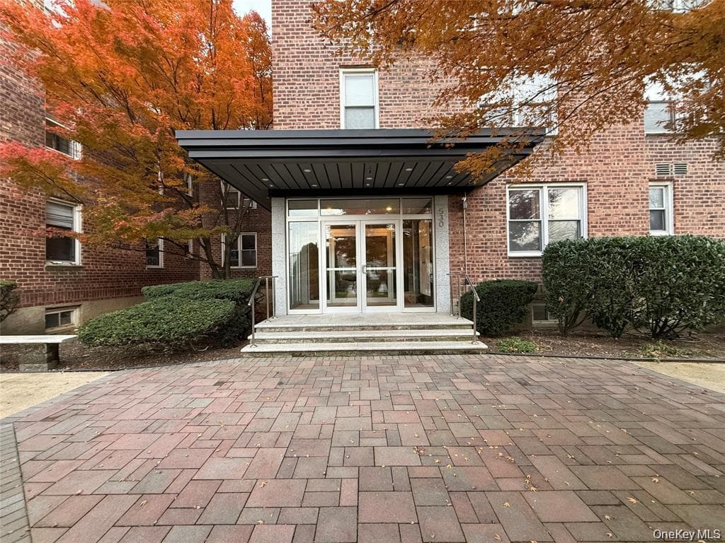 530 Dubois Avenue Unit: 7C, Valley Stream