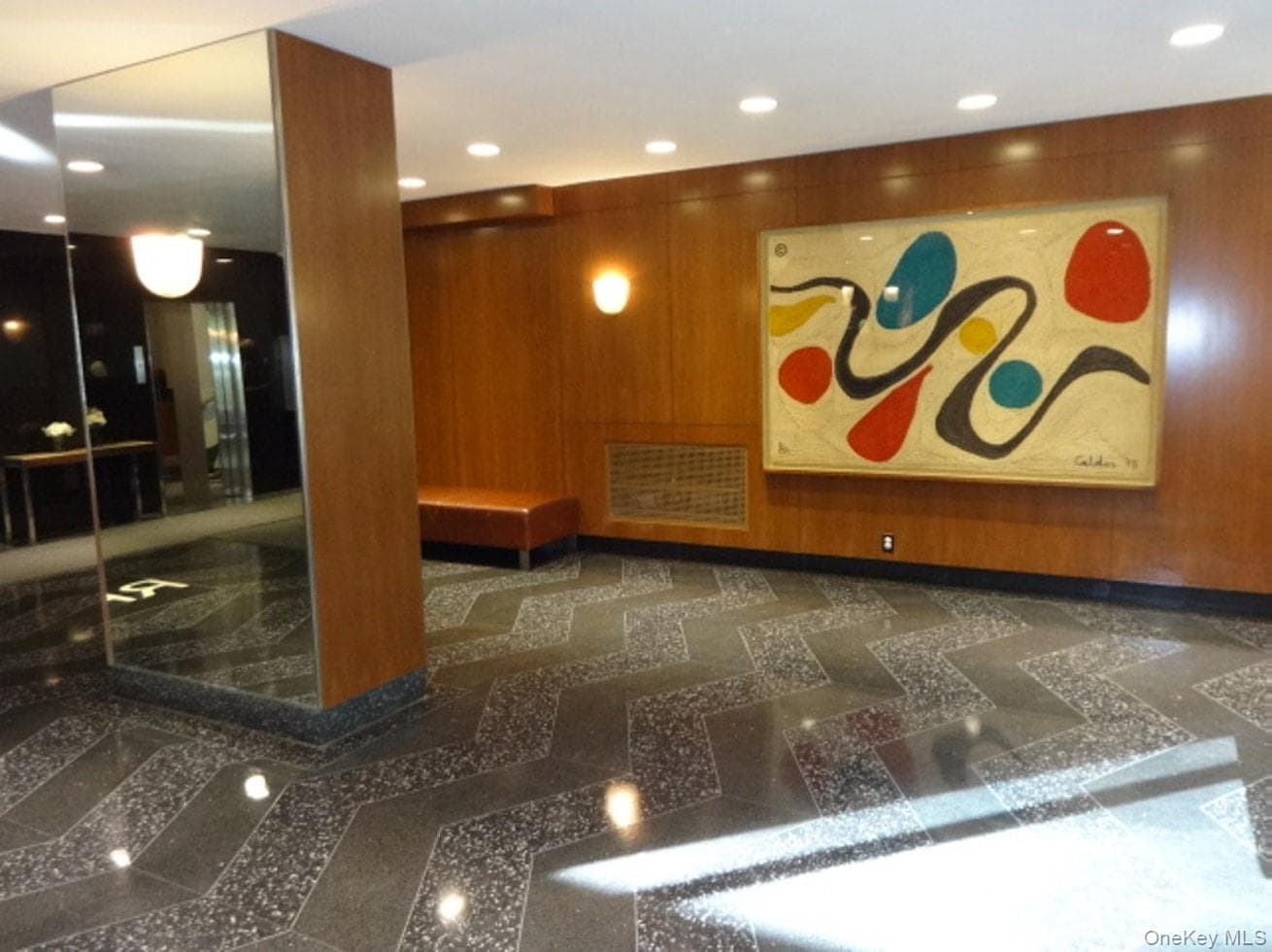 555 Kappock Street Unit: 25T thumbnail 15