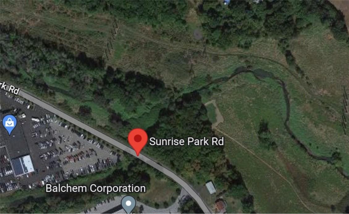 Sunrise Park Road thumbnail 3