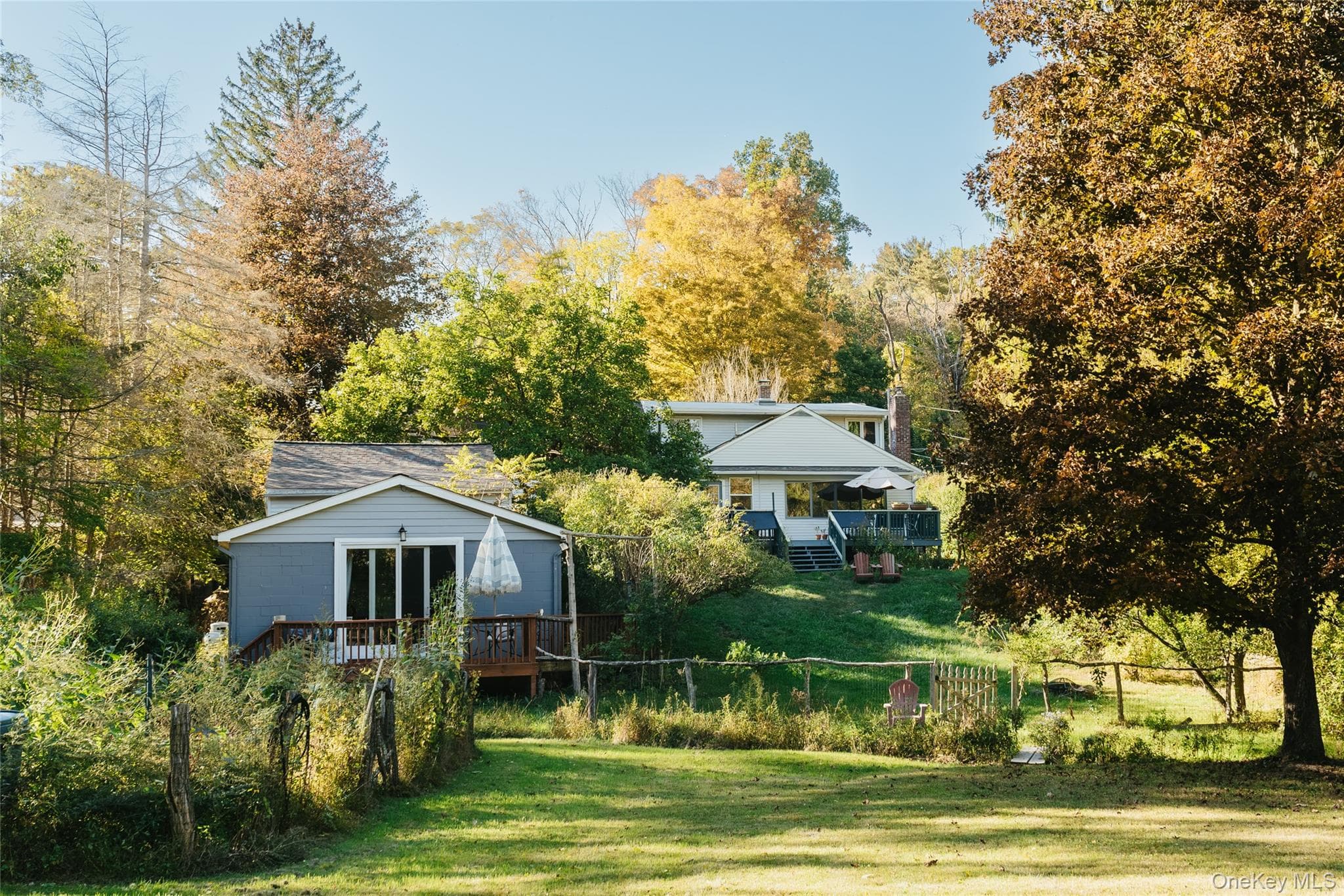 1040 Creek Locks Road thumbnail 24