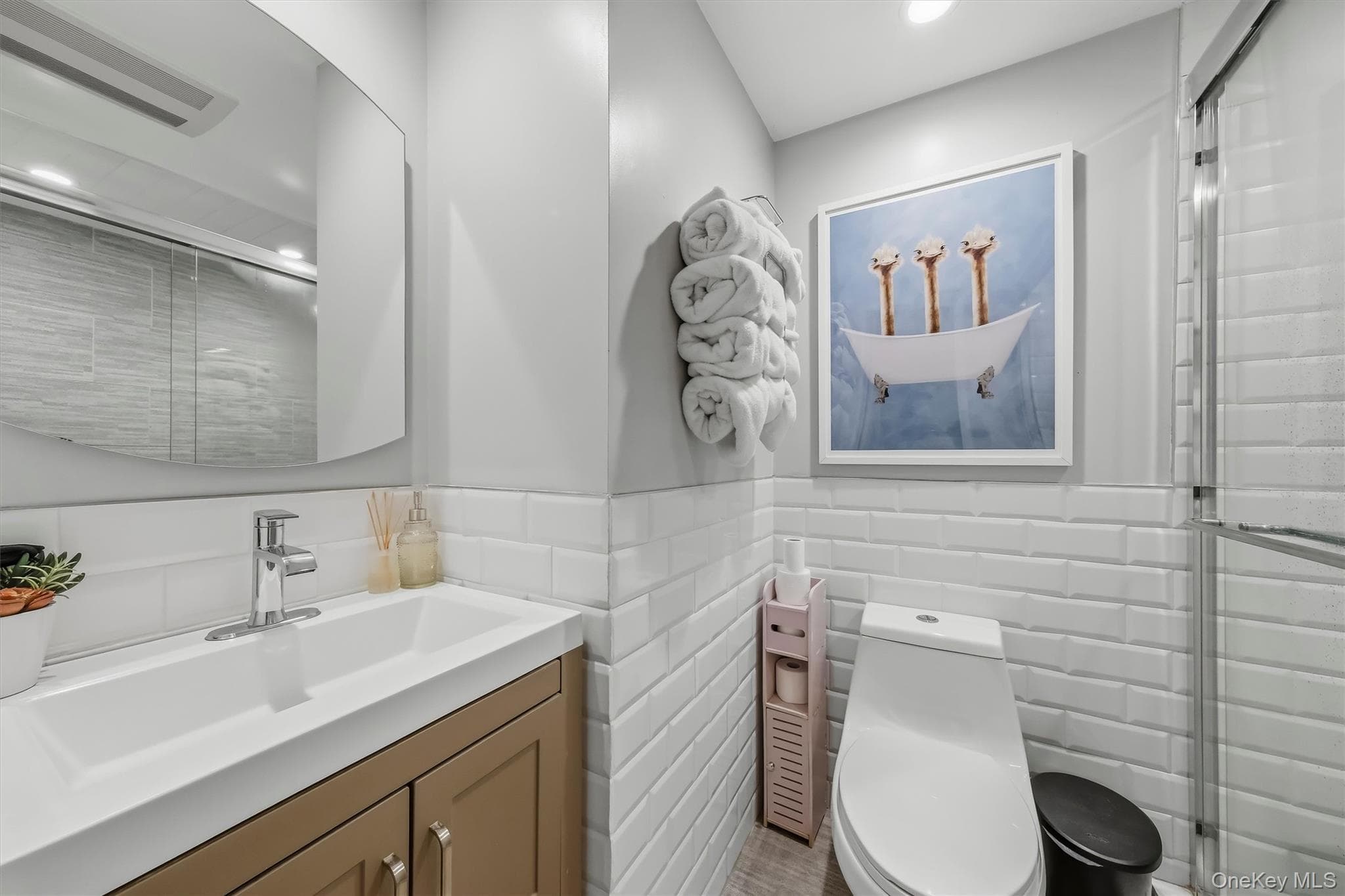 151 Grand Street thumbnail 19