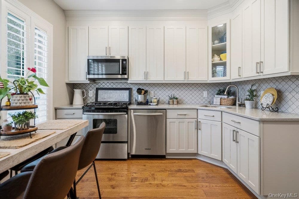 840 Birchwood Park Drive thumbnail 6