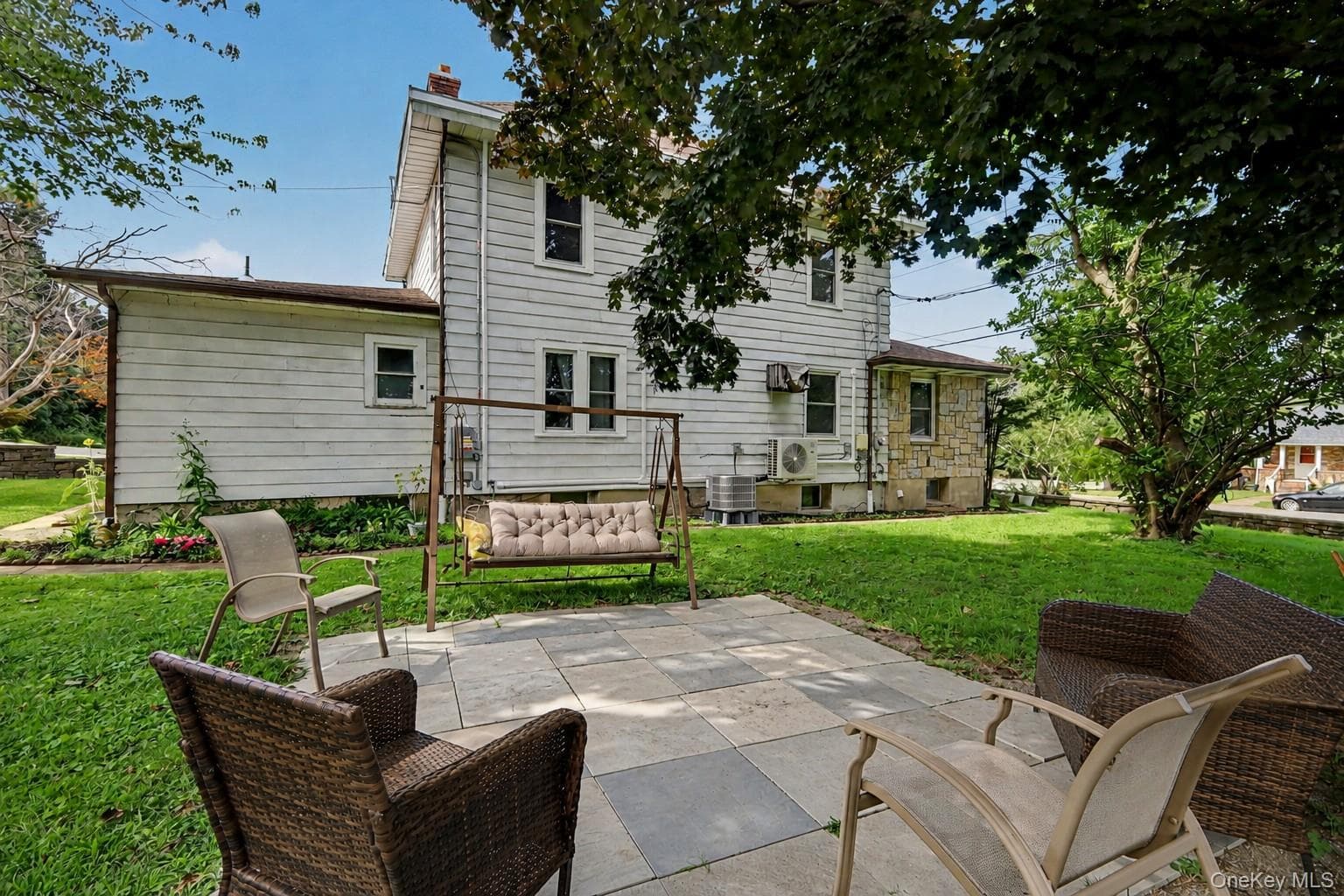 127 Highland Avenue thumbnail 3