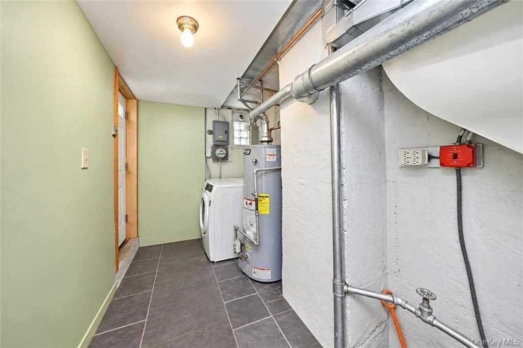 2454 E 18th Street thumbnail 23