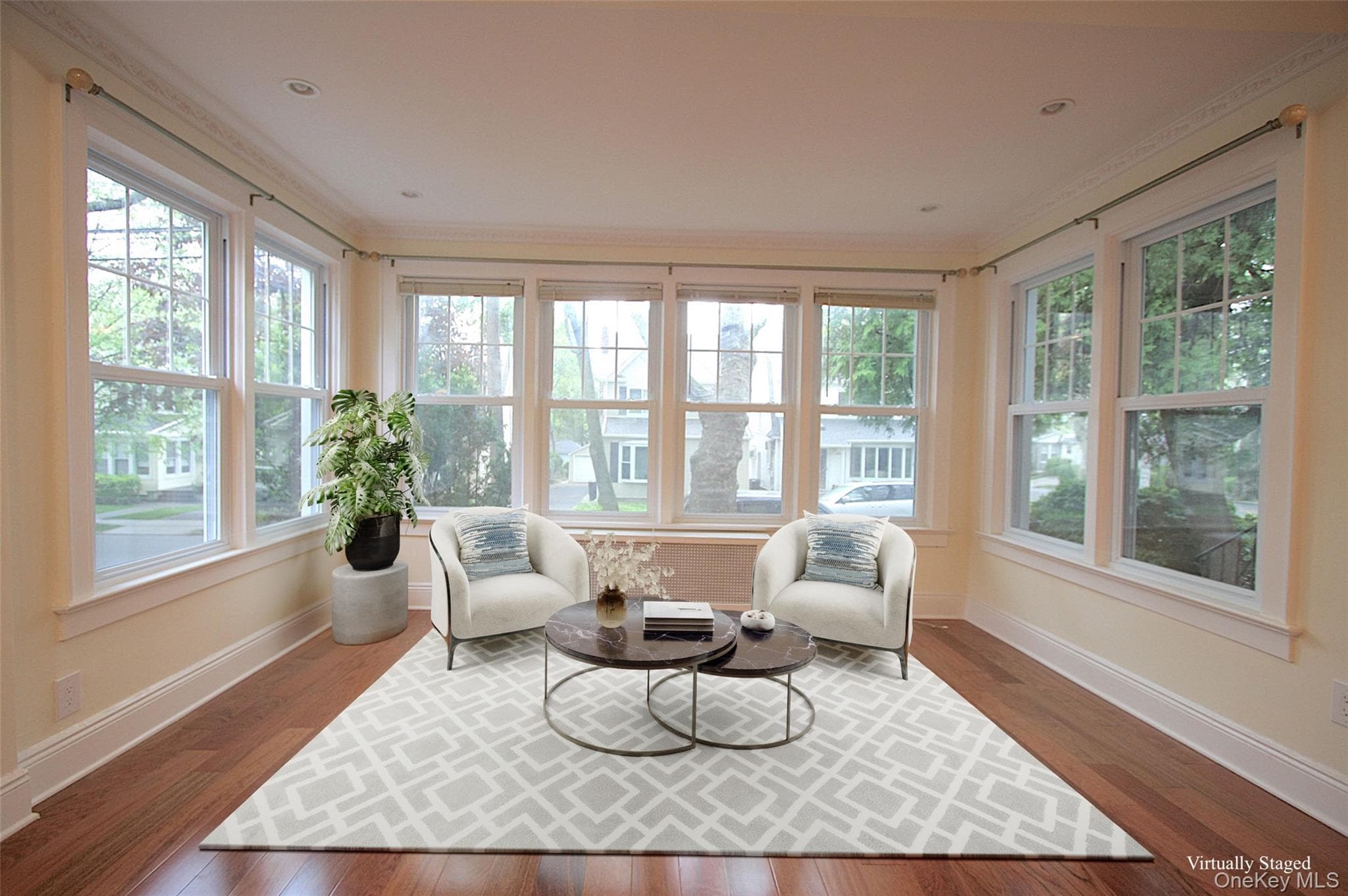 257-14 Pembroke Avenue thumbnail 6