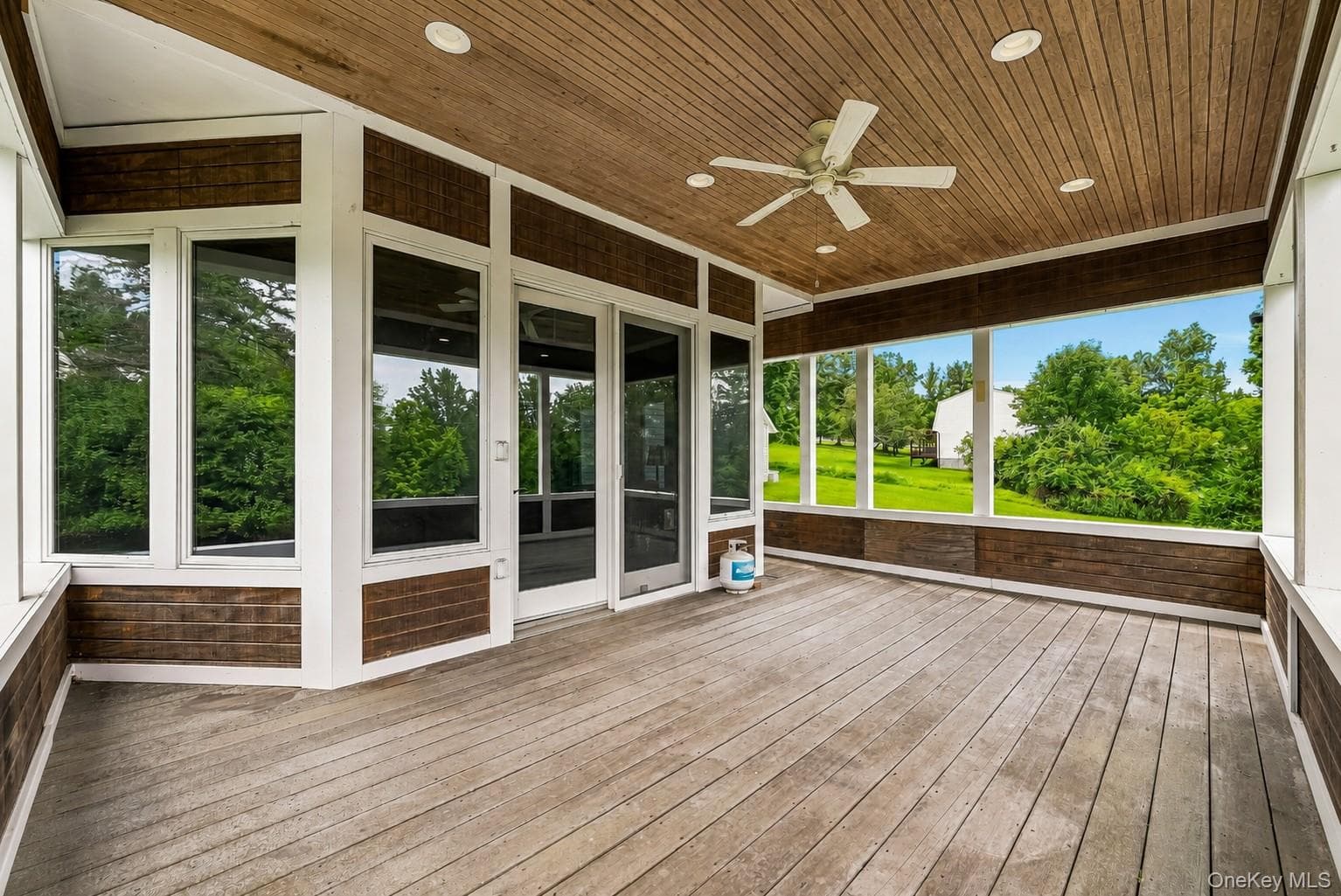 49 Helms Hill Road thumbnail 31