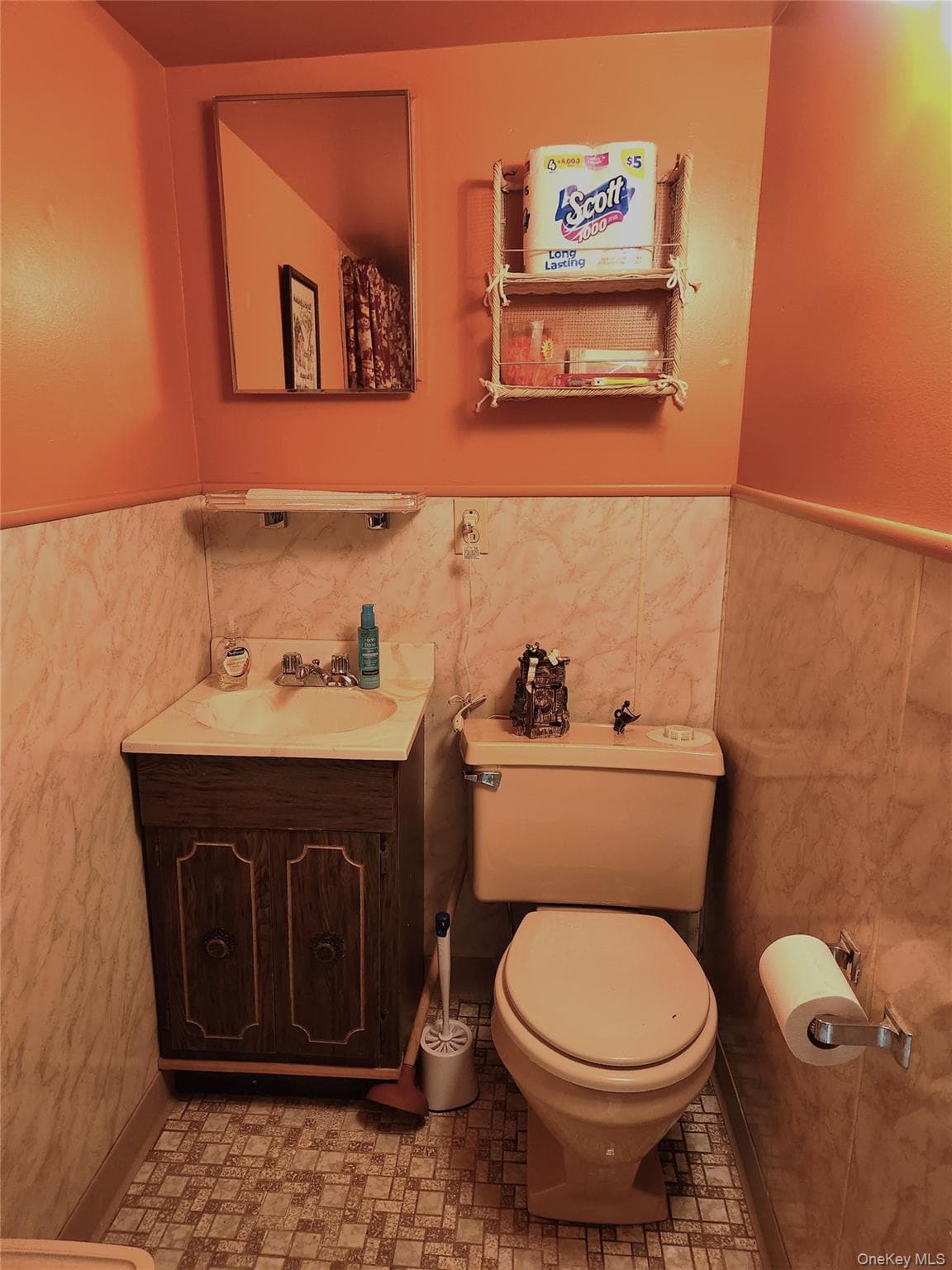 24 Eldridge Street thumbnail 16