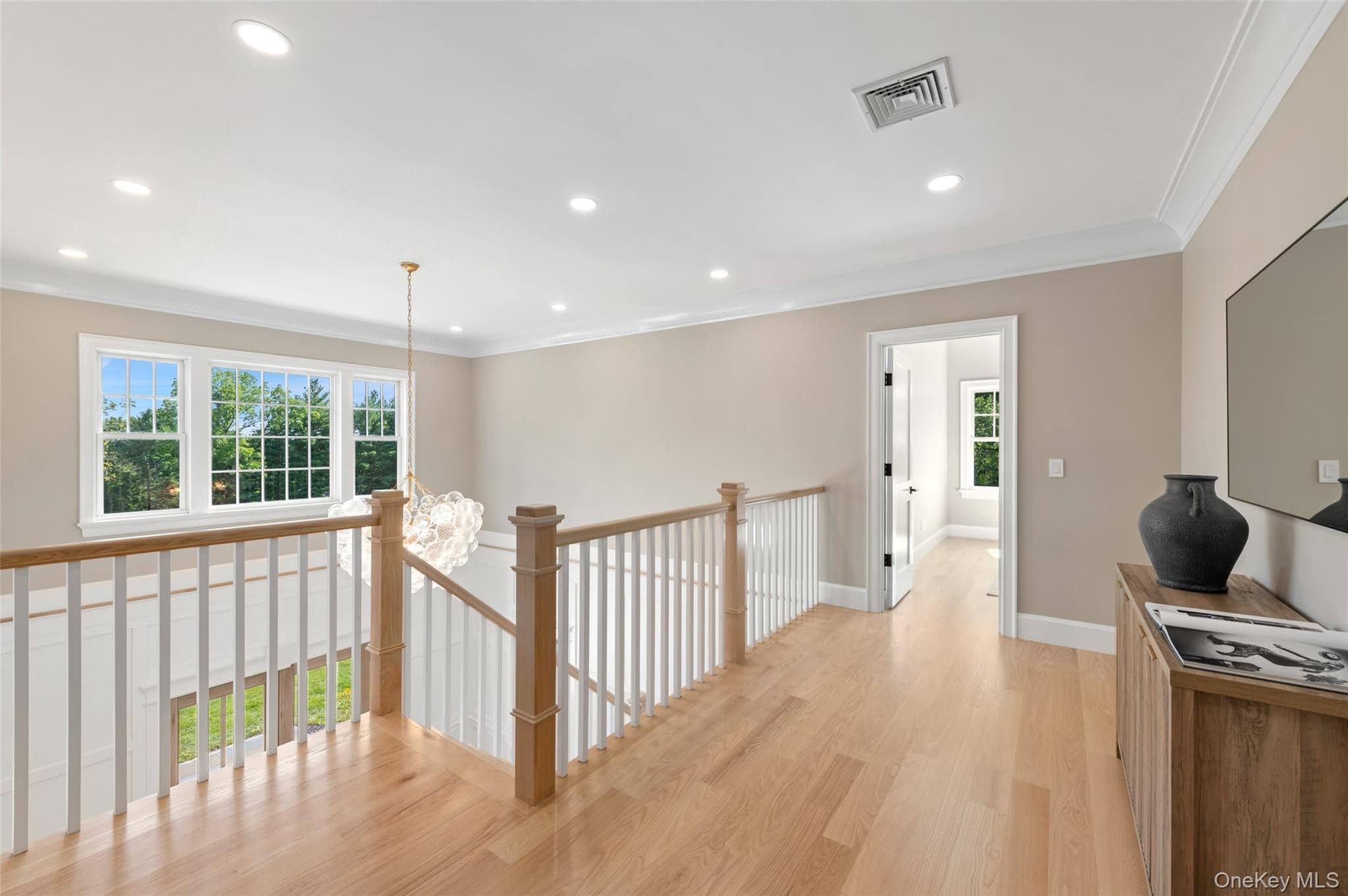 361 Long Hill Road thumbnail 19