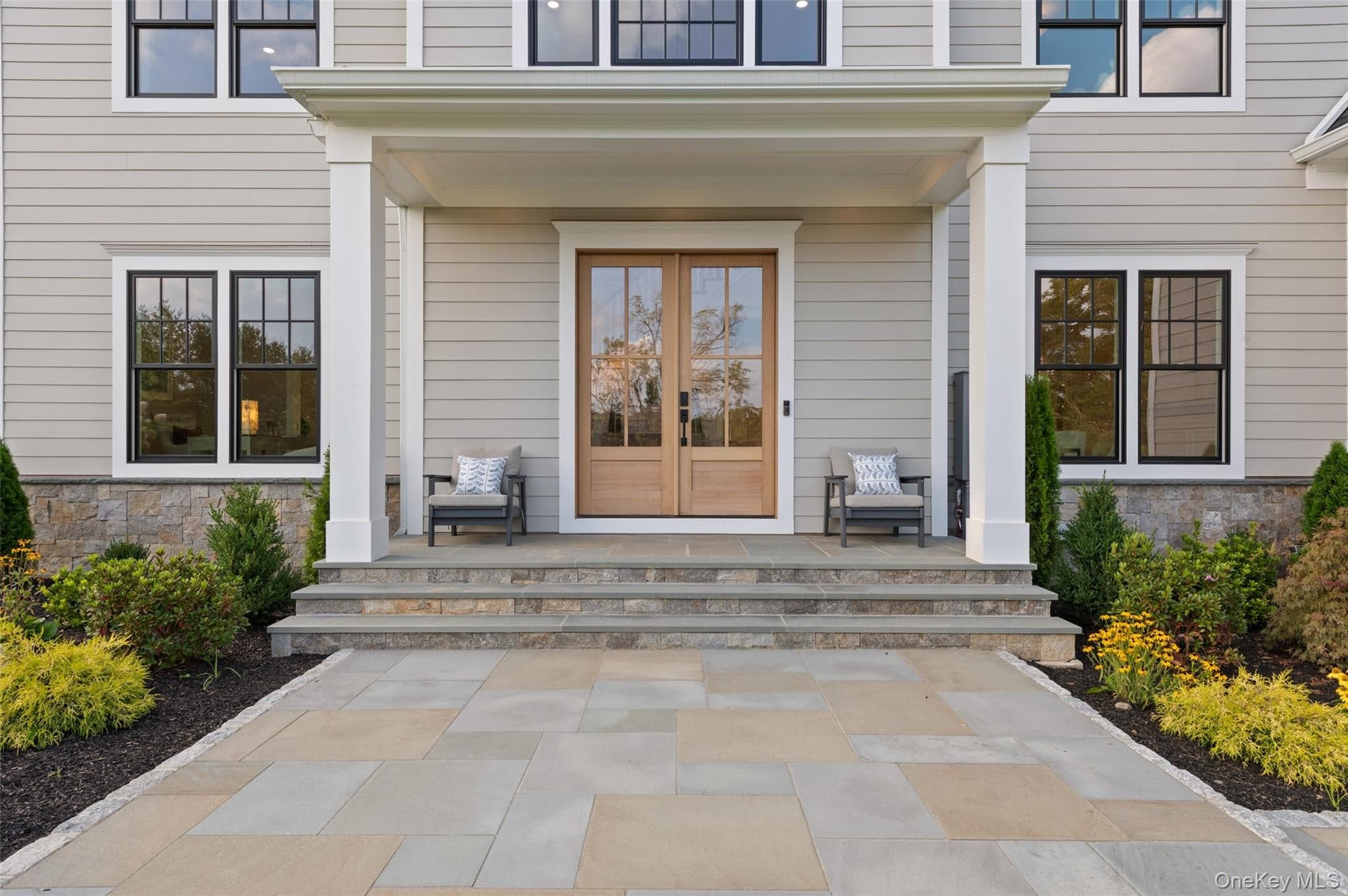 361 Long Hill Road thumbnail 2