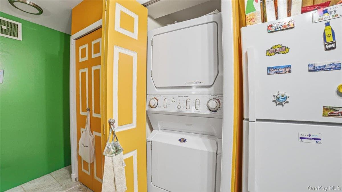 421 N Broadway Unit: 28 thumbnail 15