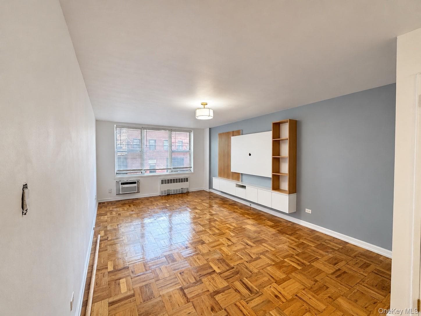 5015 39th Street Unit: 1A thumbnail 5