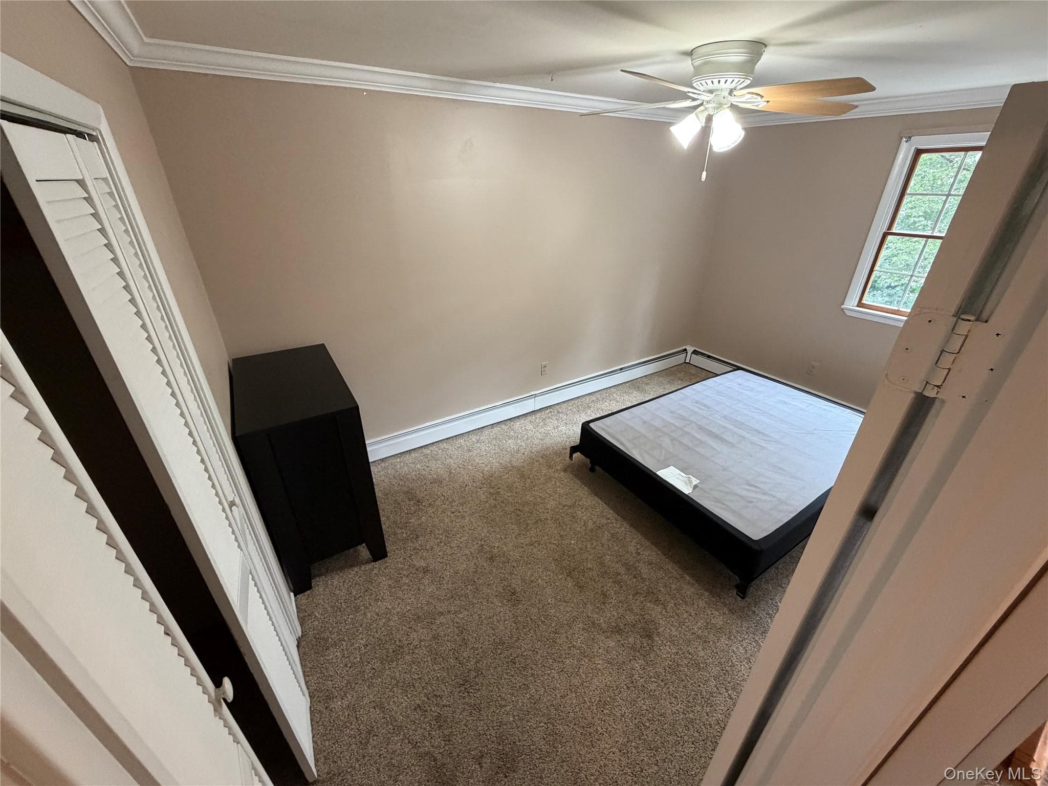 928 Connetquot Avenue thumbnail 5