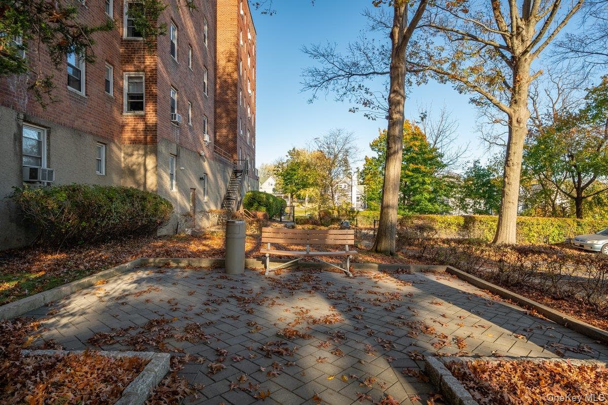 60 Locust Avenue Unit: 604A thumbnail 18