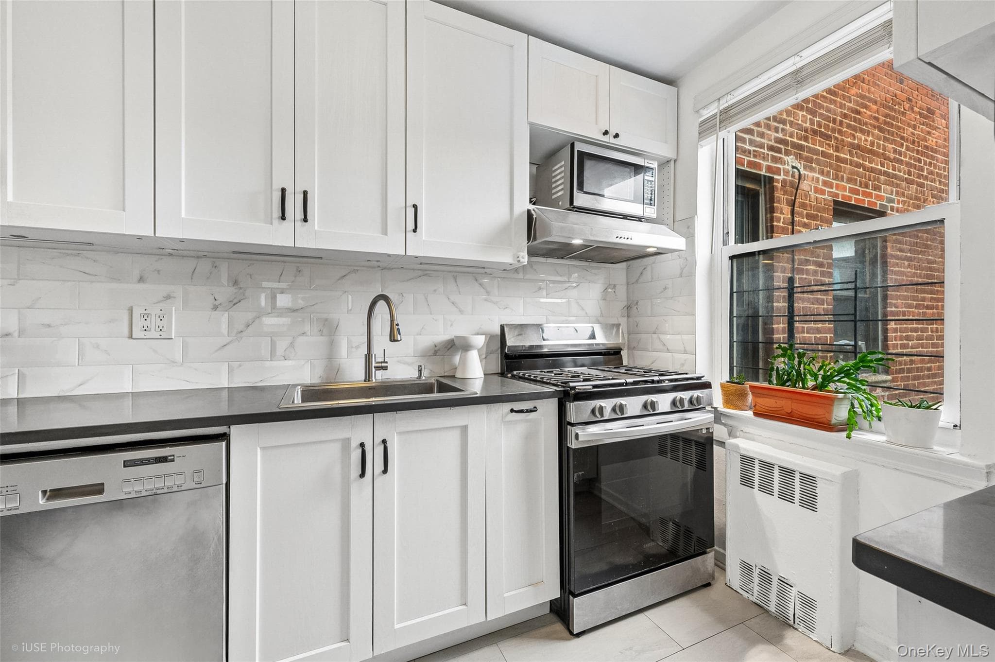 52-18 39th Avenue Ave Unit: 3D thumbnail 6